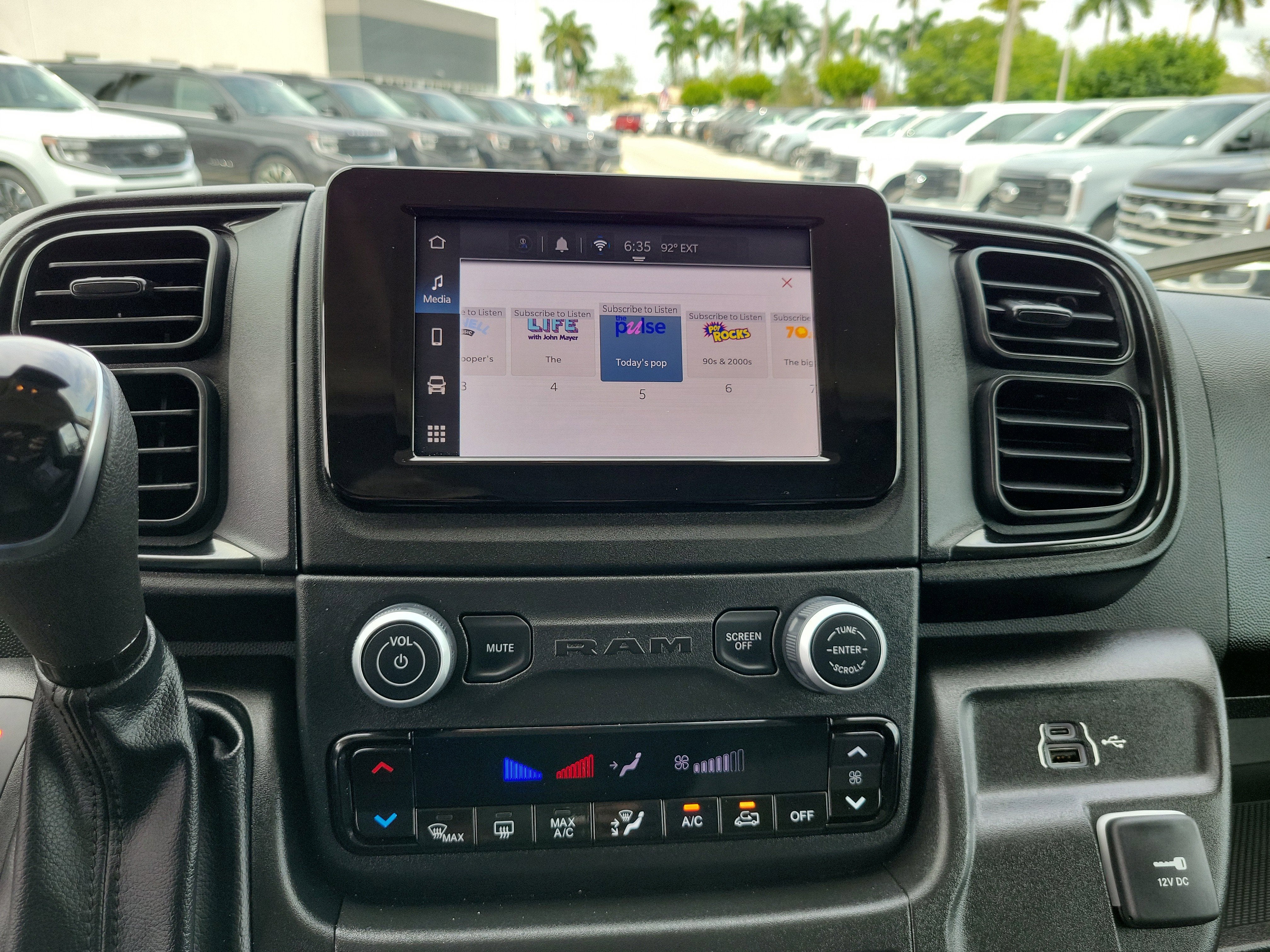 2026 RAM ProMaster Cargo Van Tradesman