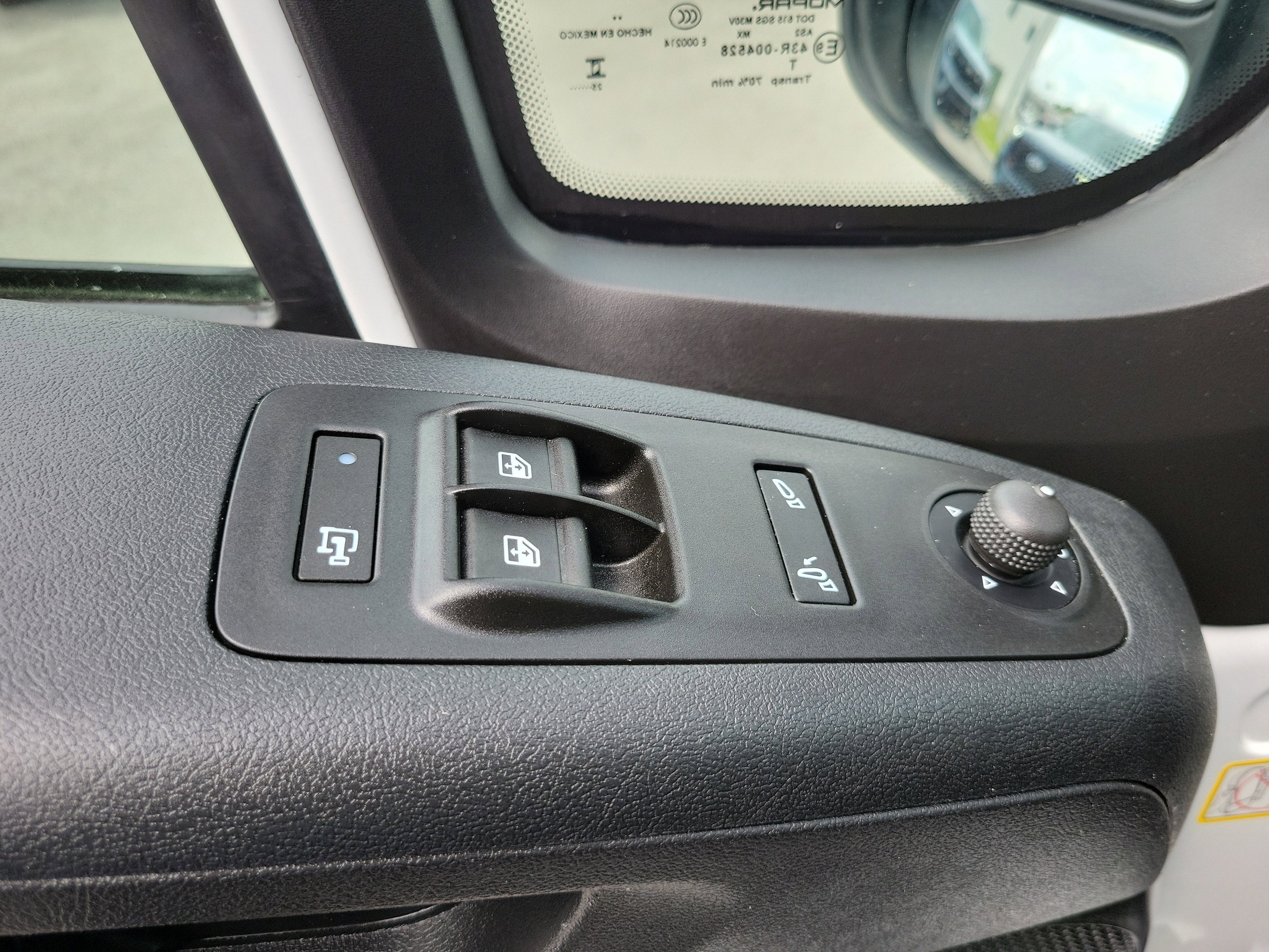 2026 RAM ProMaster Cargo Van Tradesman