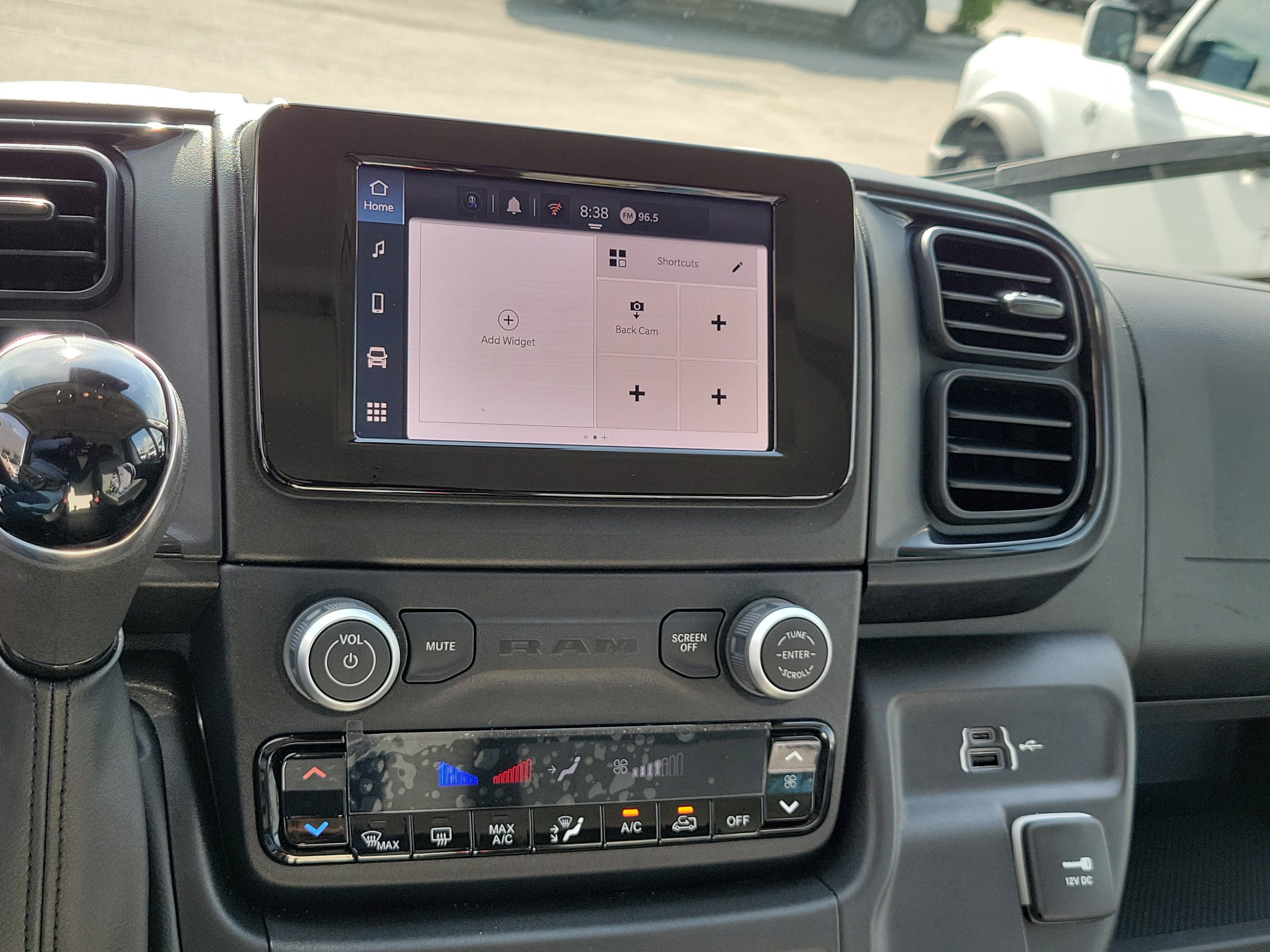 2025 RAM ProMaster Cargo Van Tradesman