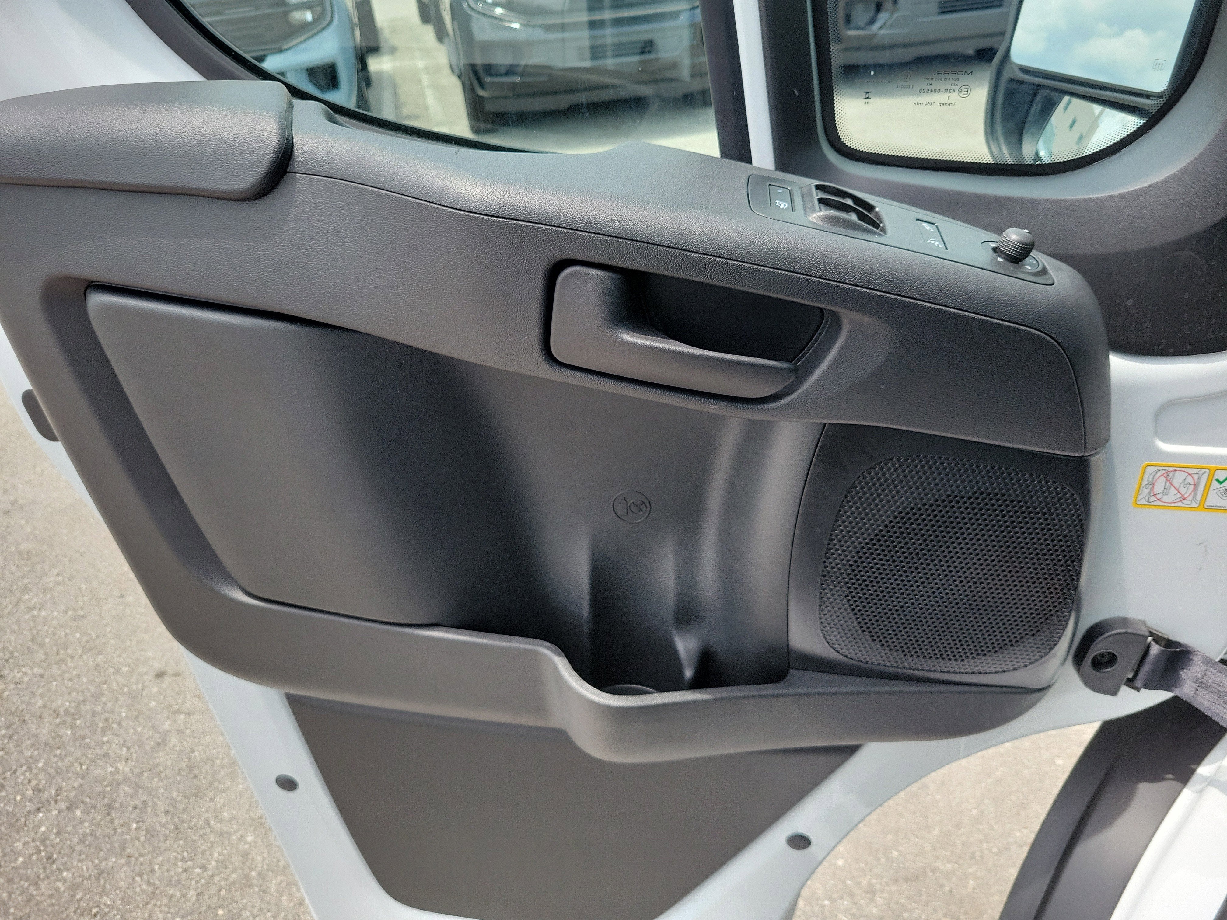 2026 RAM ProMaster Cargo Van Tradesman