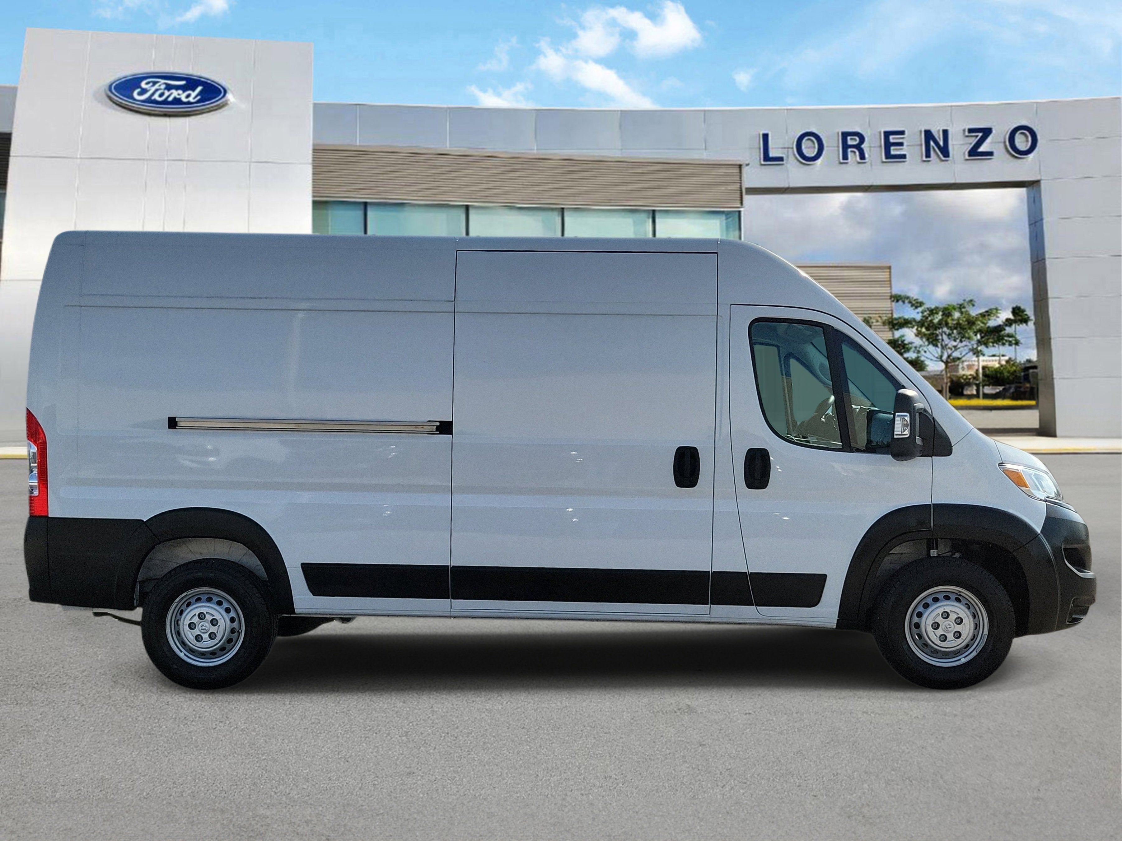 2026 RAM ProMaster Cargo Van Tradesman