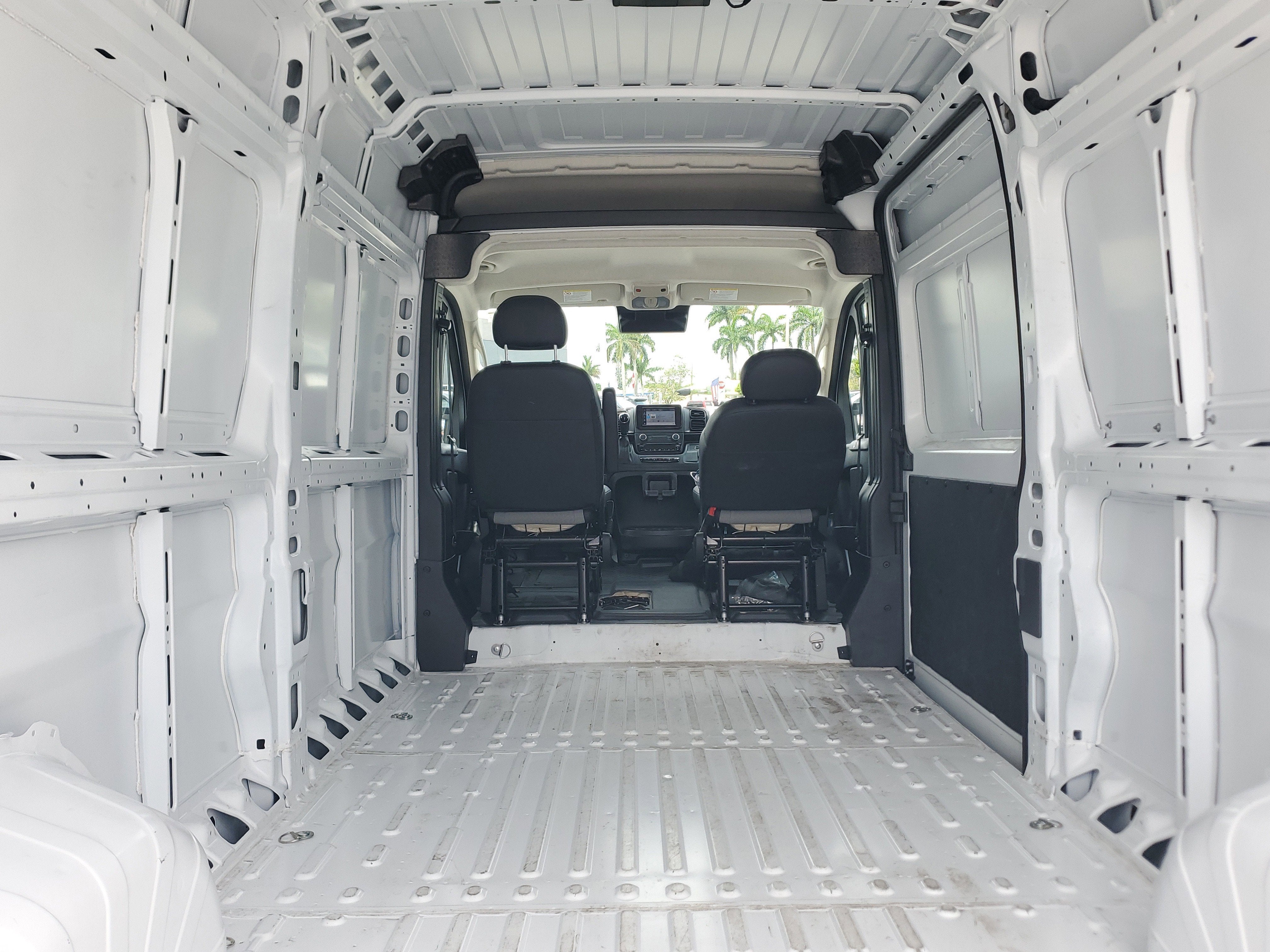 2026 RAM ProMaster Cargo Van Tradesman
