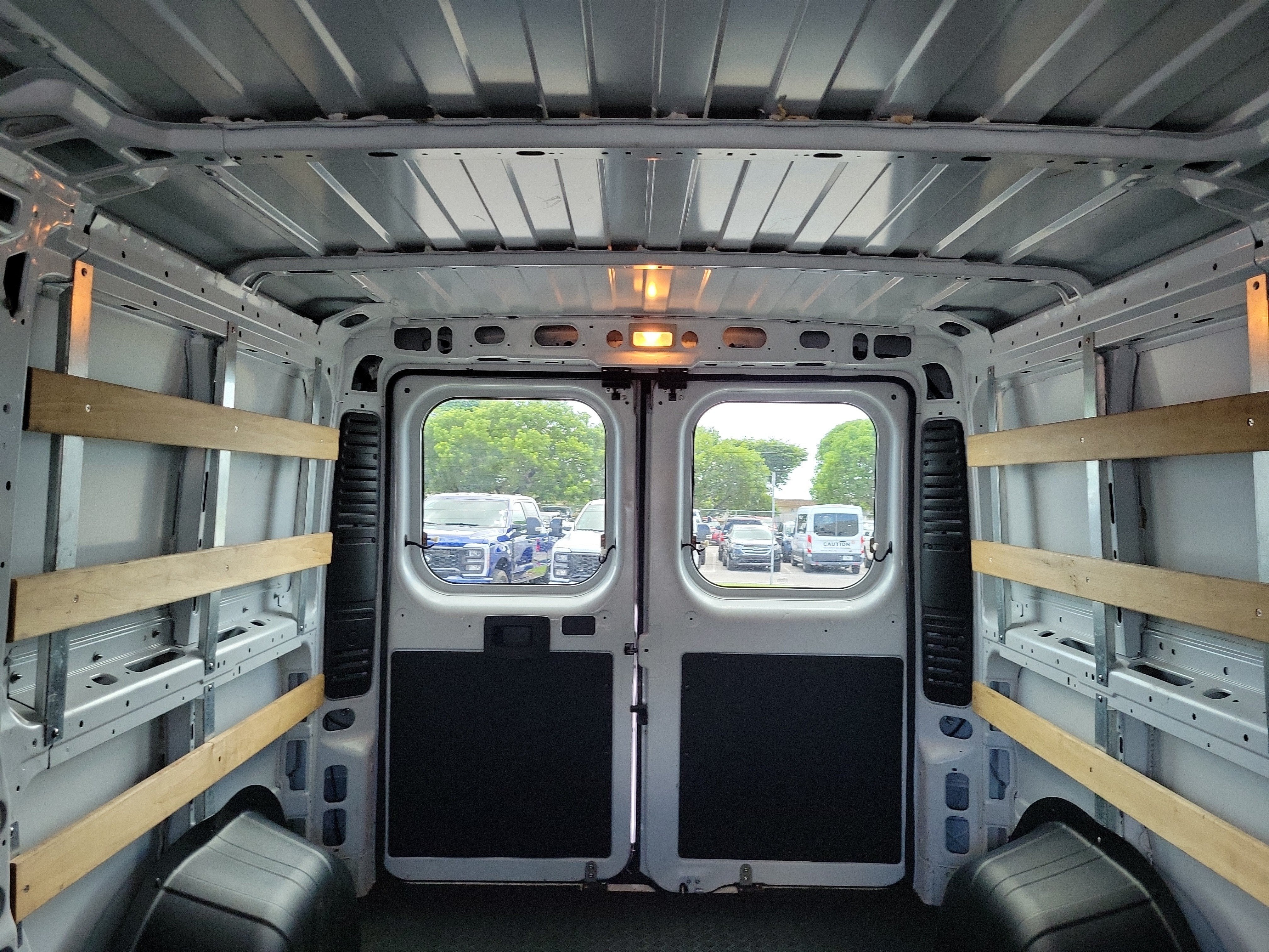 2025 RAM ProMaster Cargo Van Tradesman