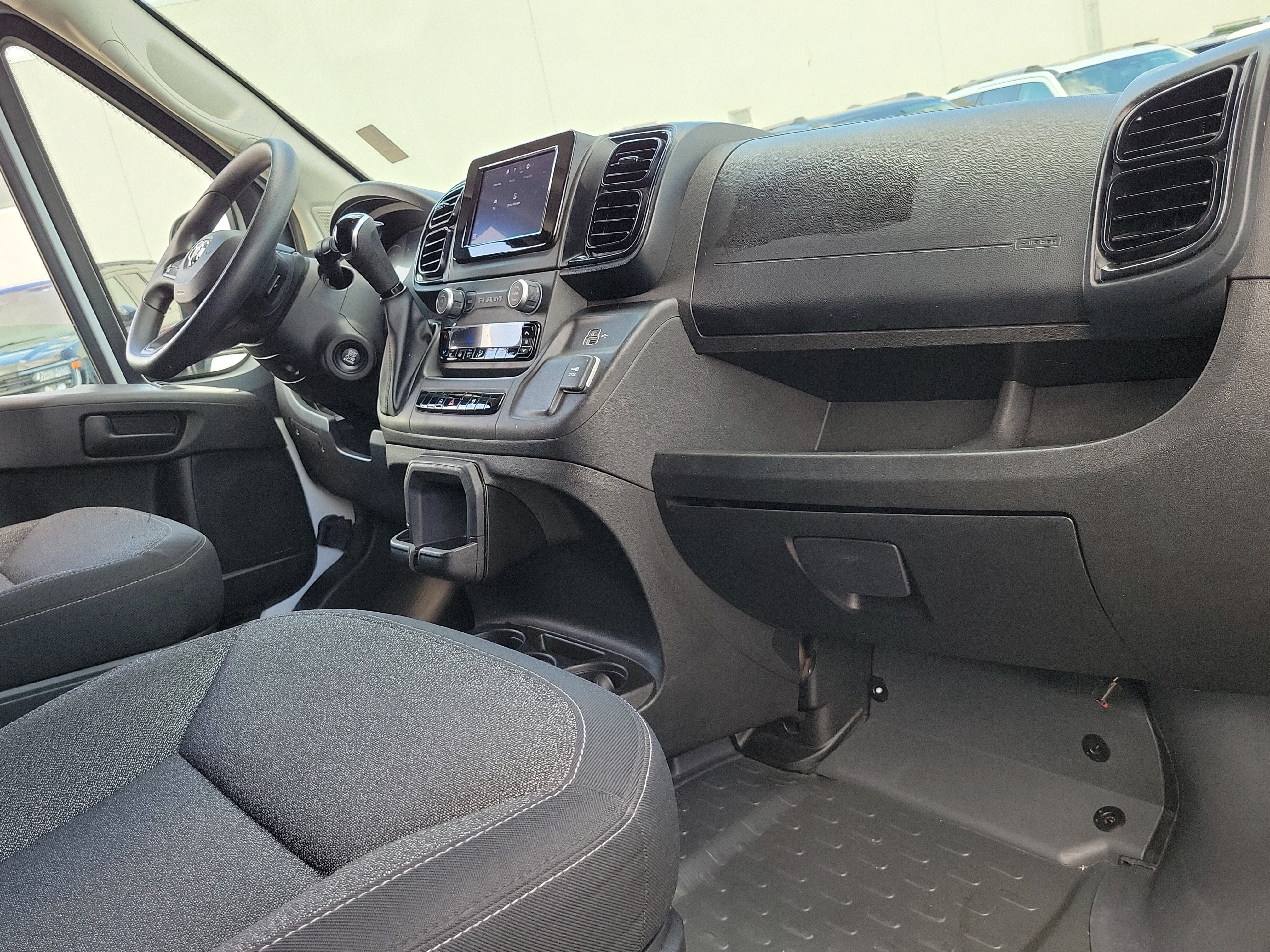 2025 RAM ProMaster Cargo Van Tradesman