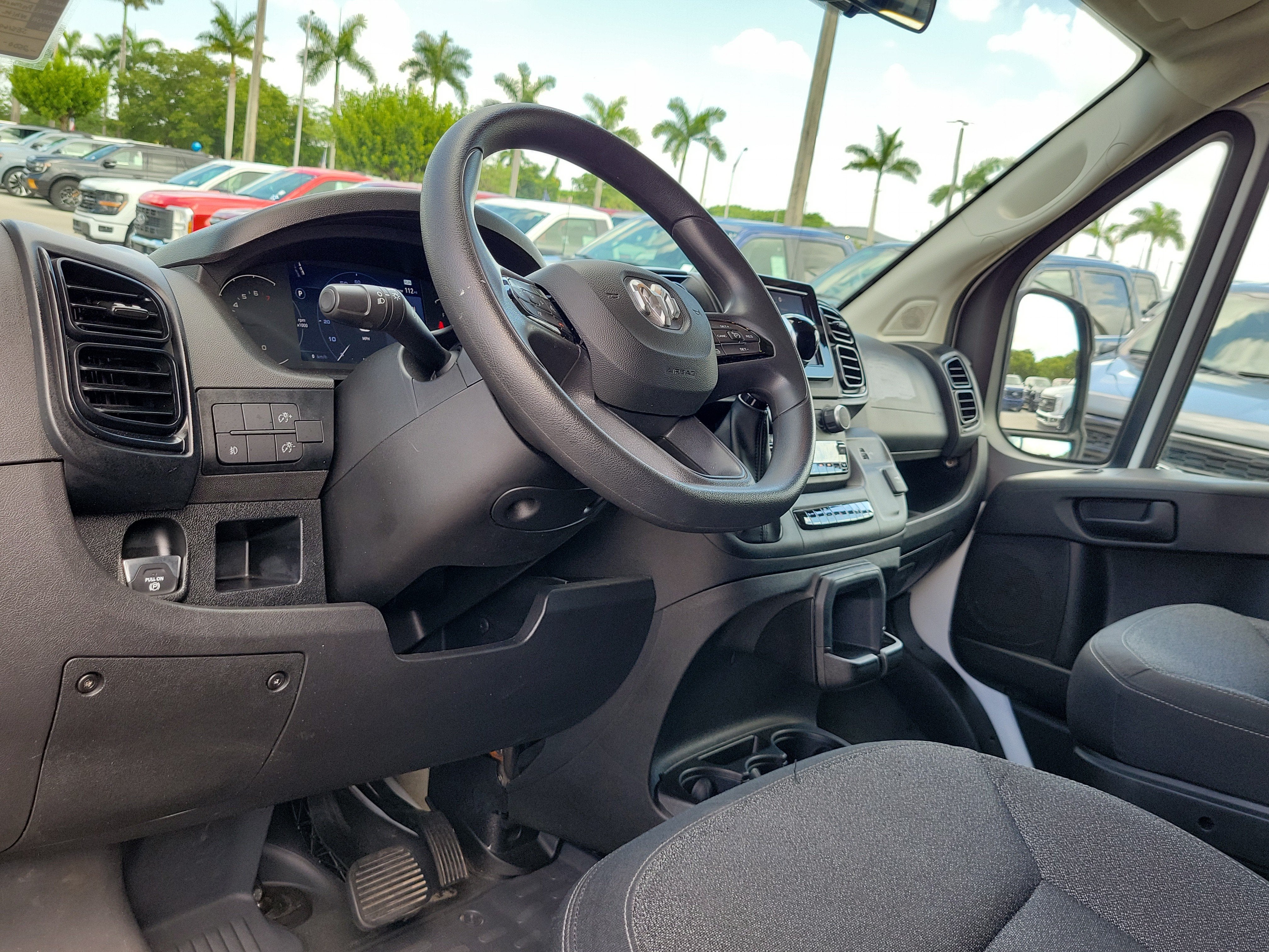 2025 RAM ProMaster Cargo Van Tradesman