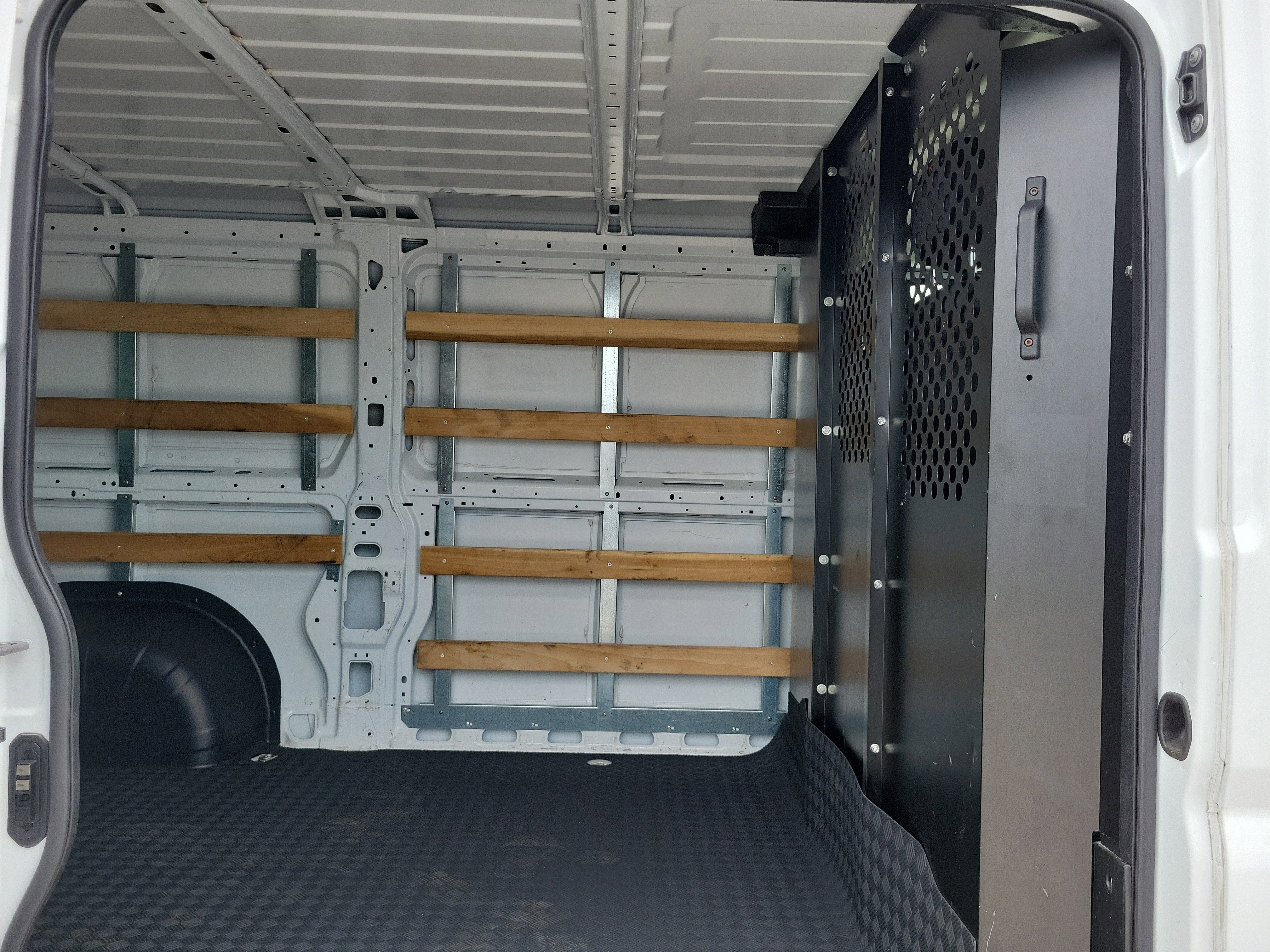 2025 RAM ProMaster Cargo Van Tradesman