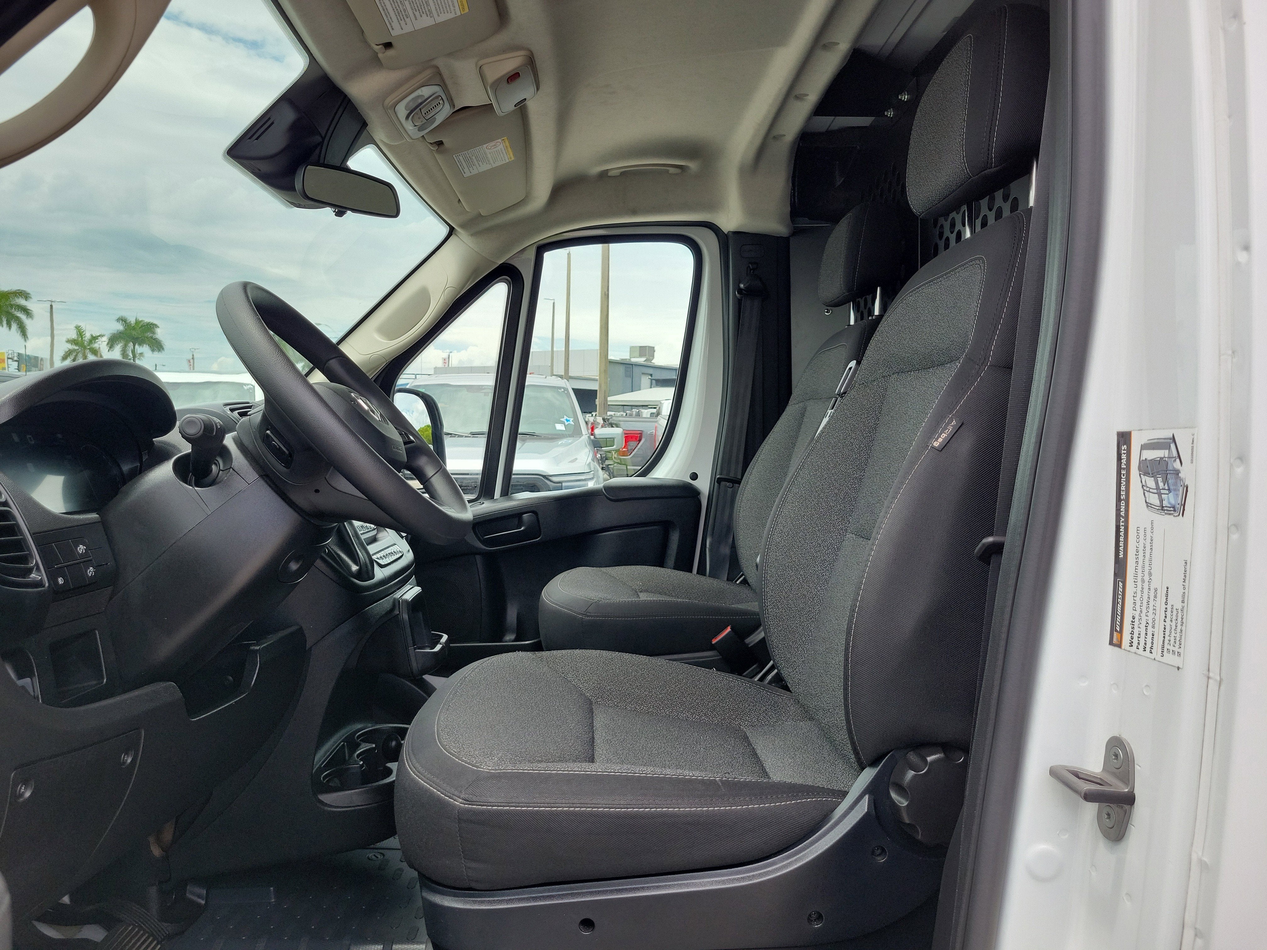 2025 RAM ProMaster Cargo Van Tradesman