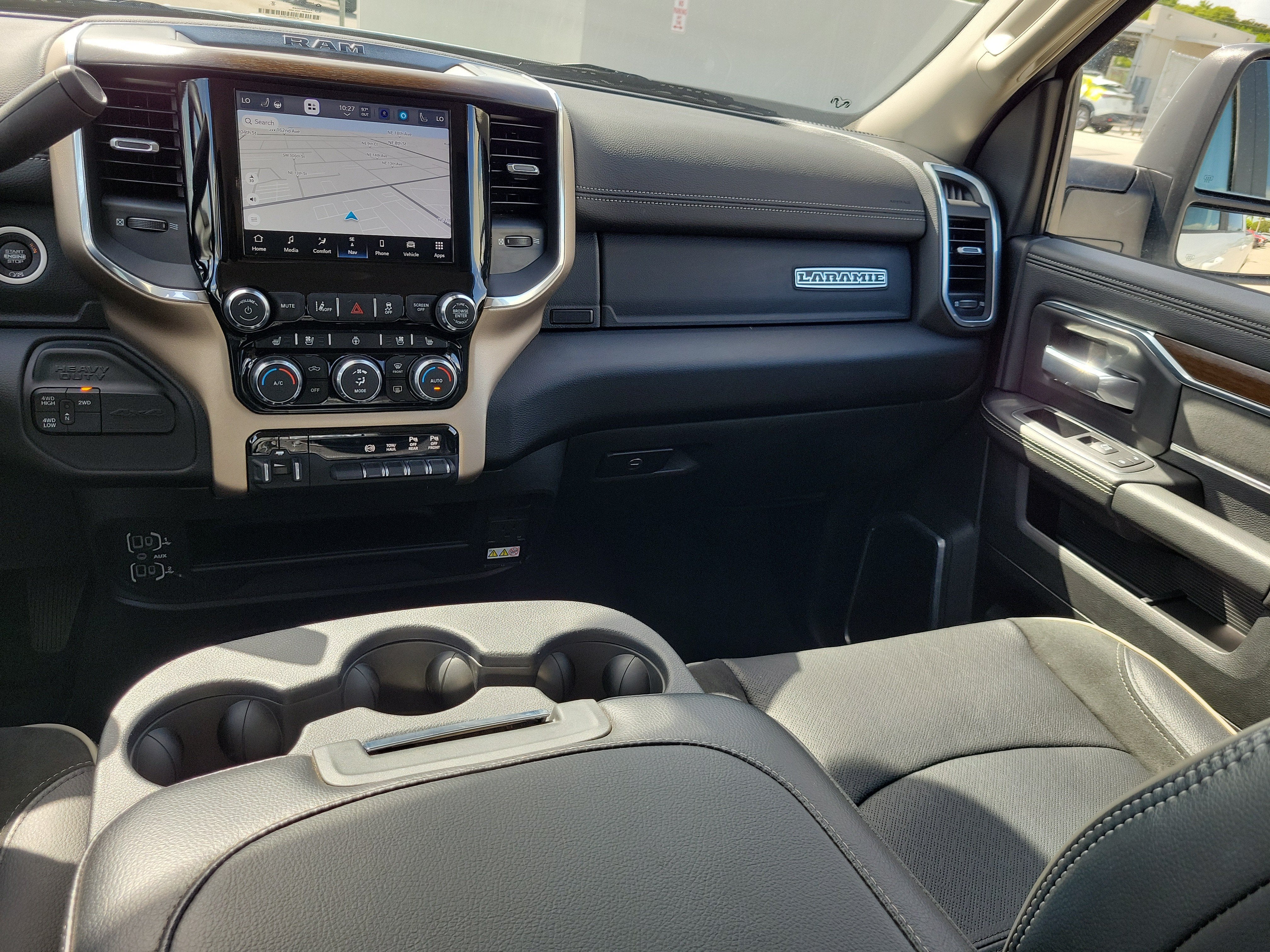 2024 RAM 2500 Laramie 4WD Diesel