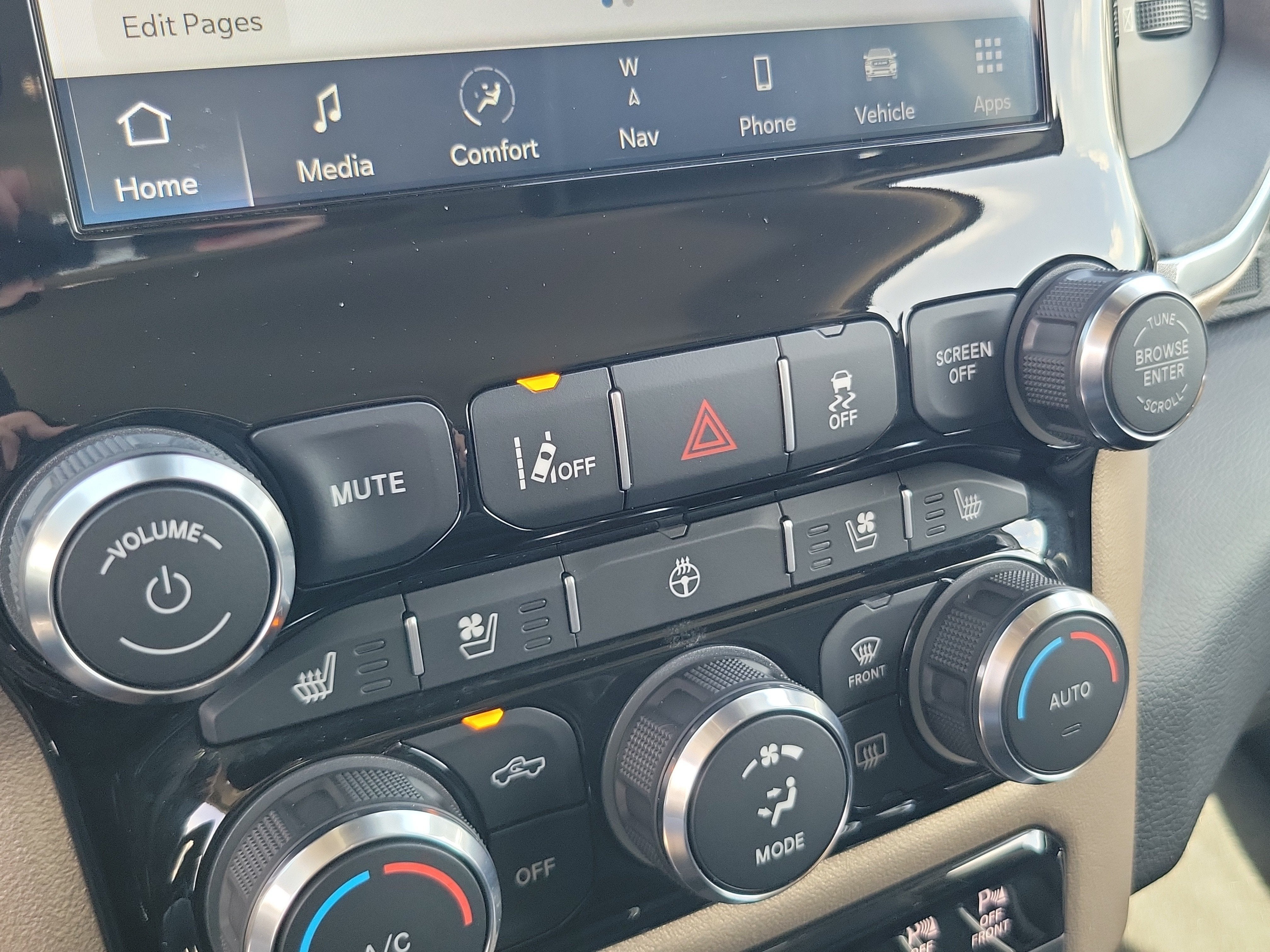 2024 RAM 2500 Laramie 4WD Diesel