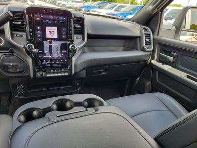 2025 RAM 2500 Tradesman 4WD