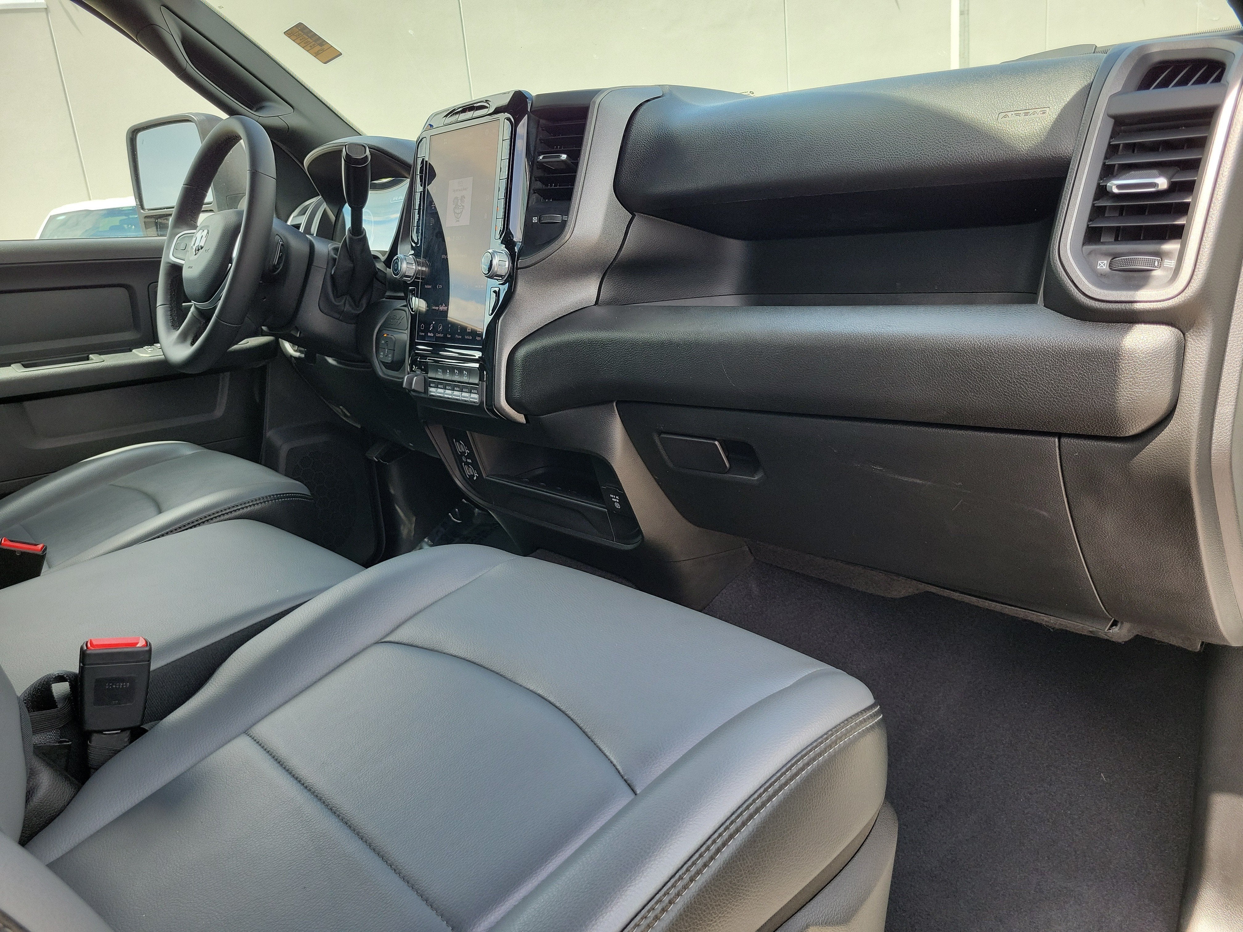 2025 RAM 2500 Tradesman 4WD