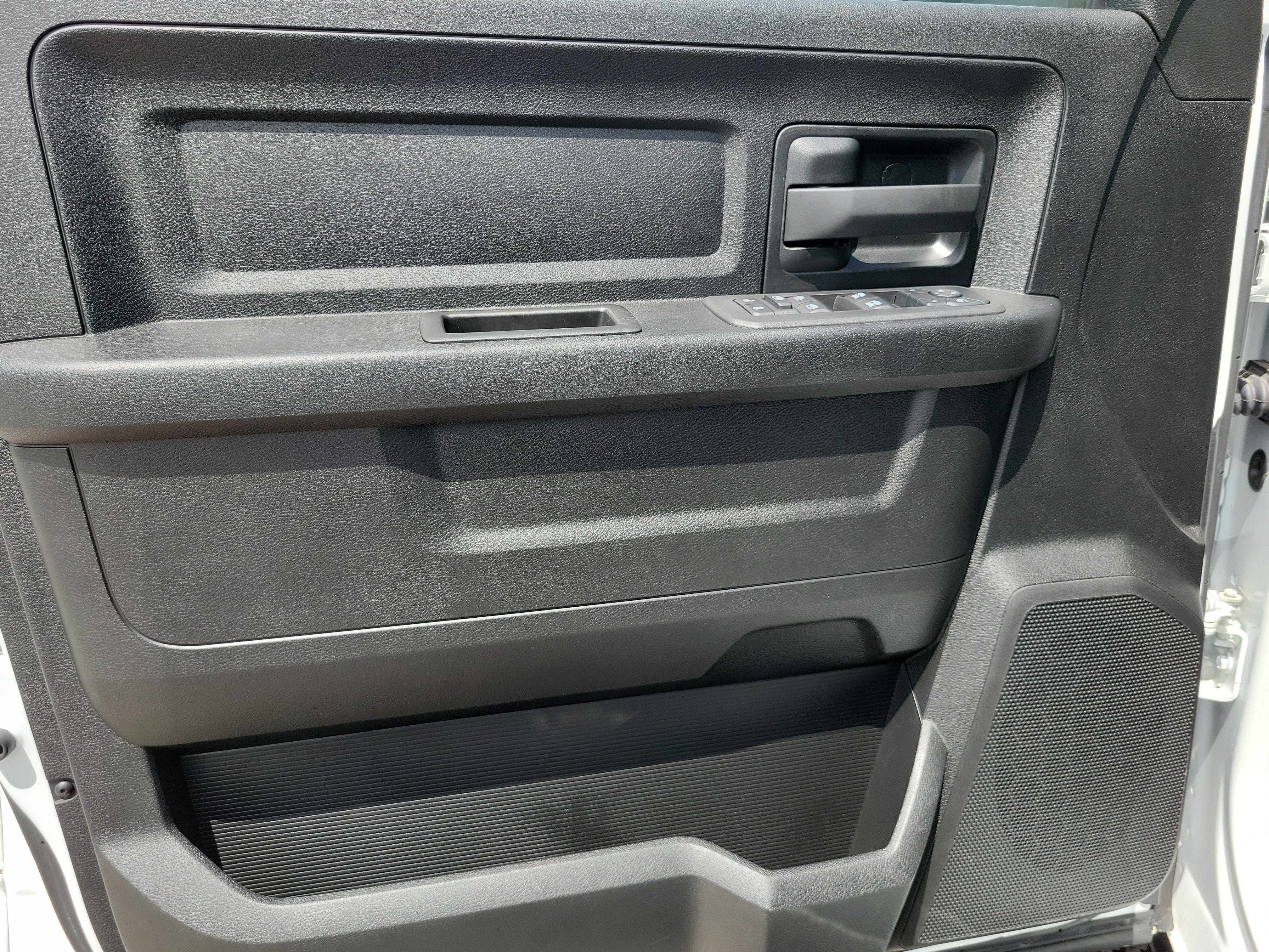 2025 RAM 2500 Tradesman 4WD