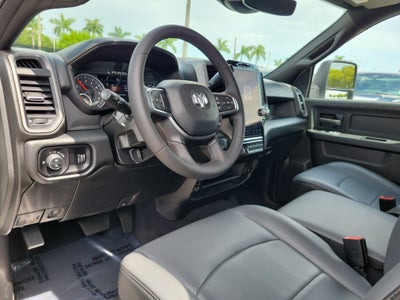 2025 RAM 2500 Tradesman 4WD