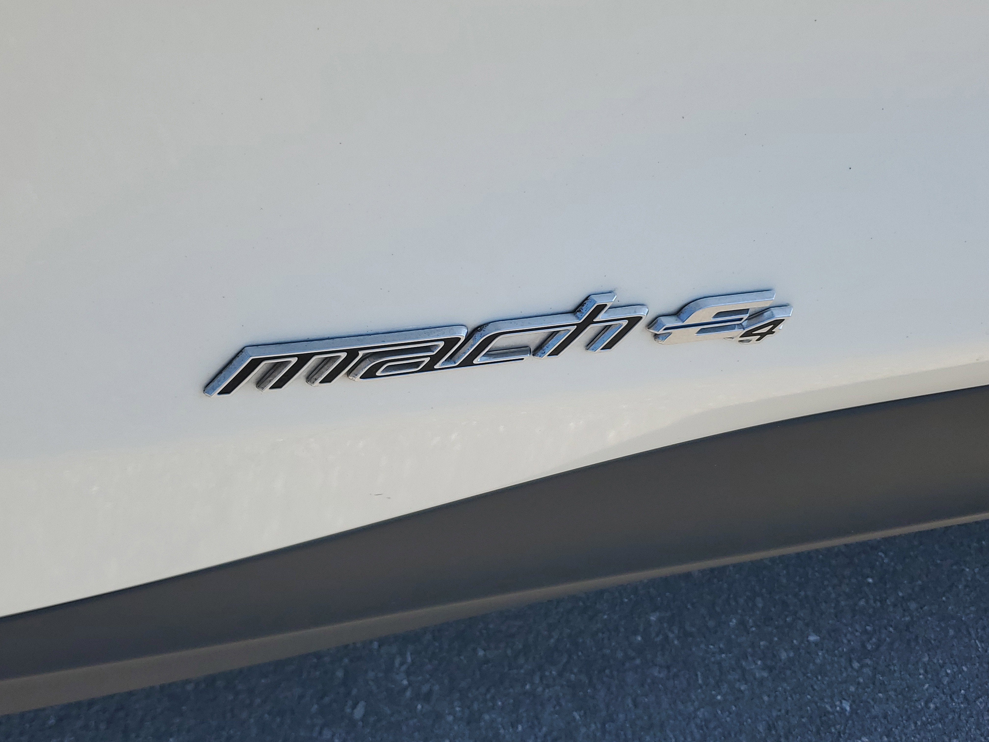 2024 Ford Mustang Mach-E Select