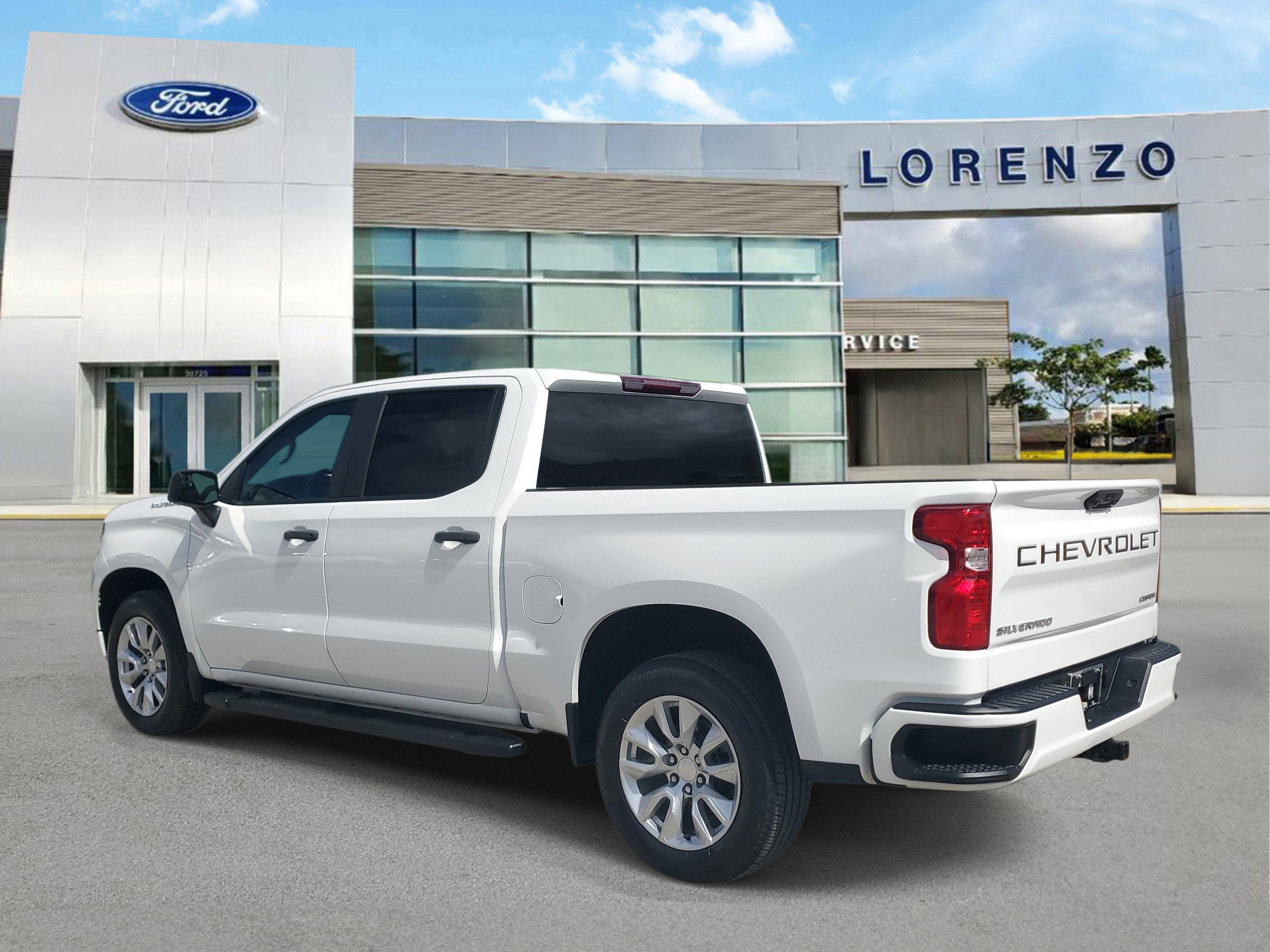 2023 Chevrolet Silverado 1500 Custom