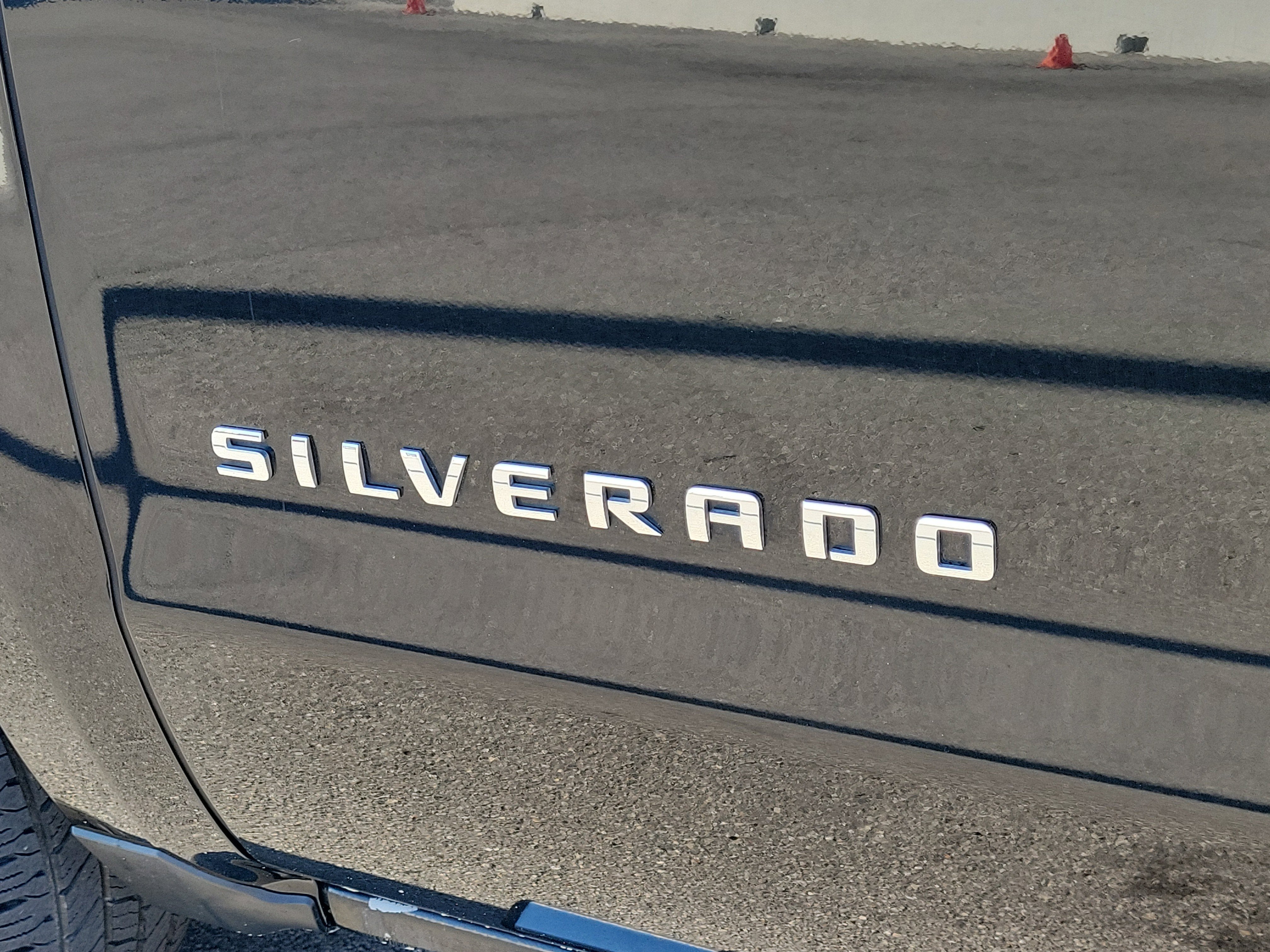 2018 Chevrolet Silverado 1500 Custom