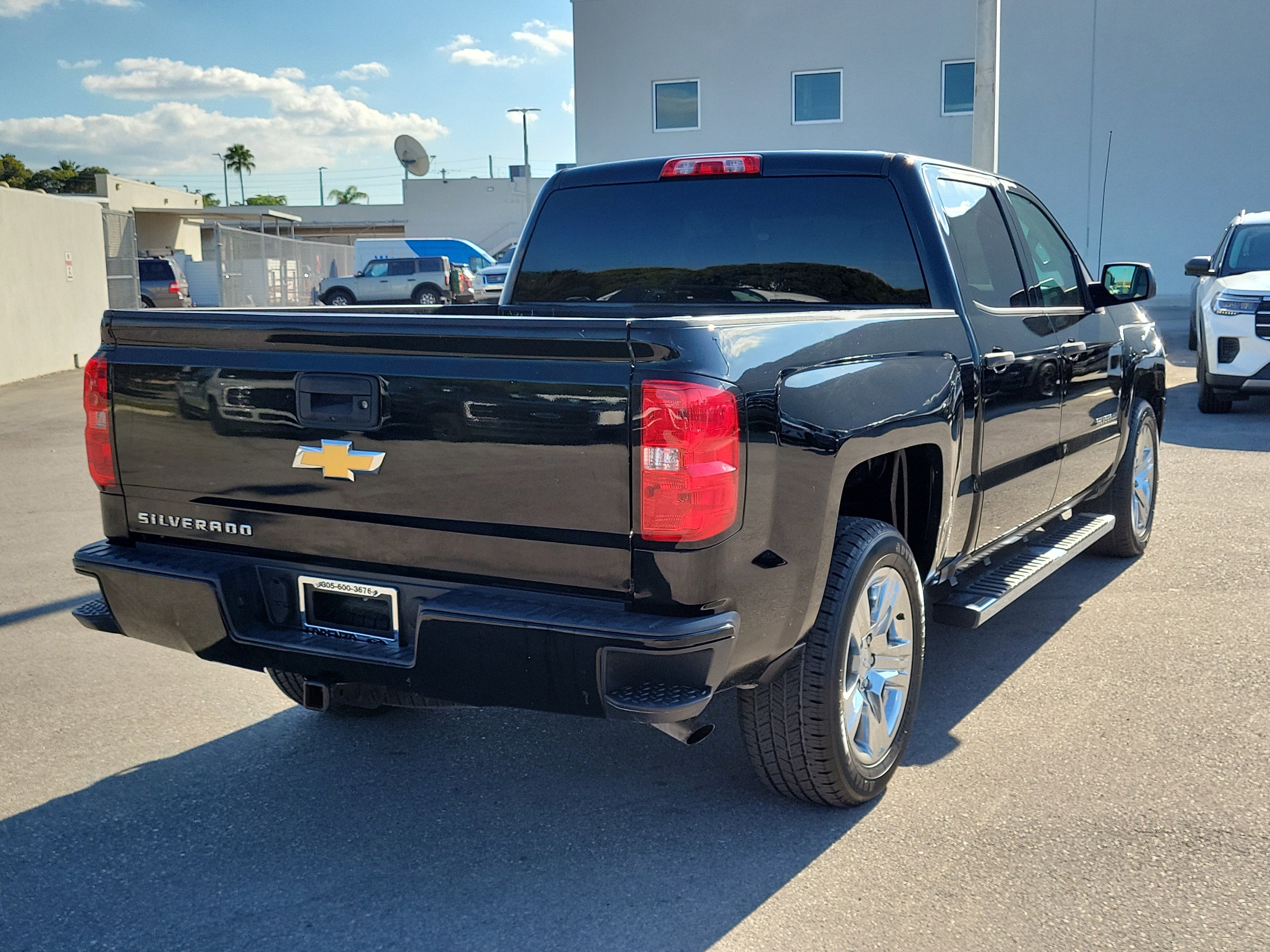 2018 Chevrolet Silverado 1500 Custom