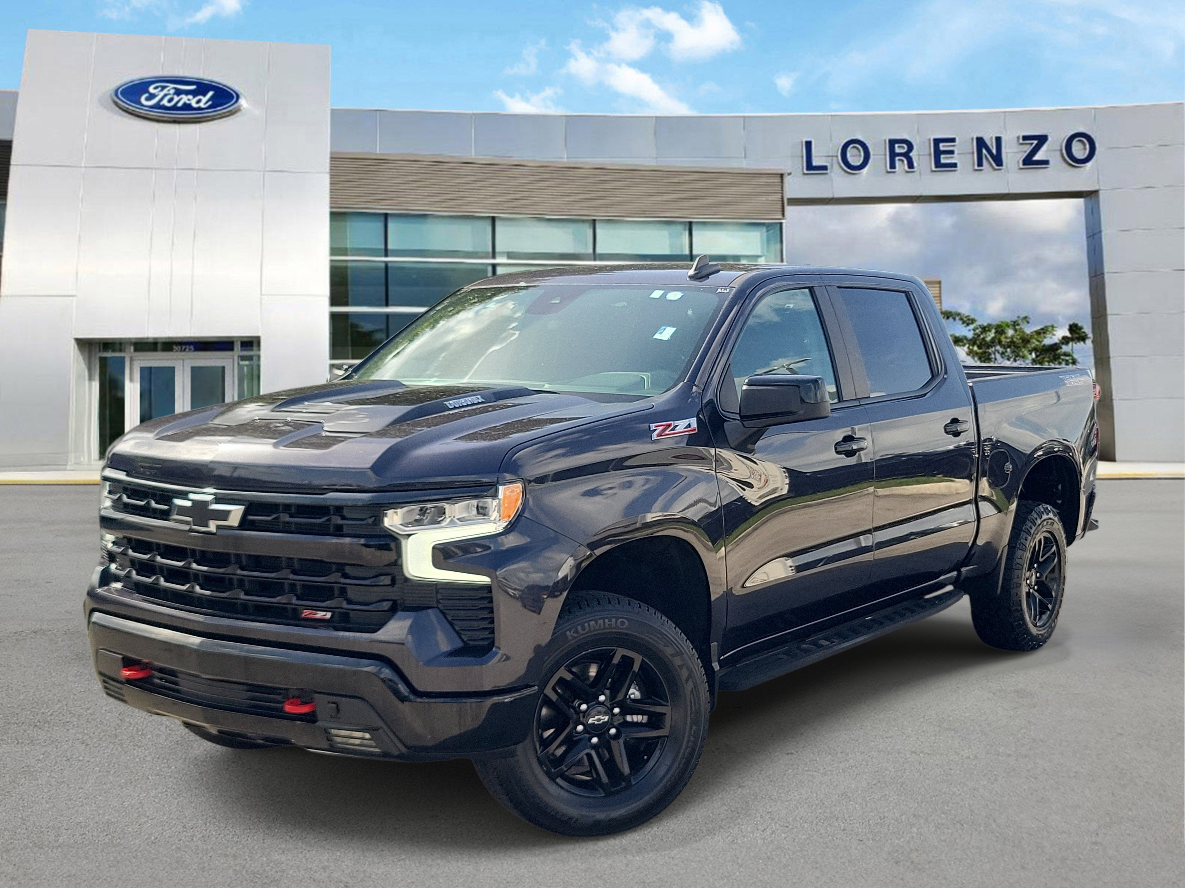 2023 Chevrolet Silverado 1500 LT Trail Boss 4WD Diesel