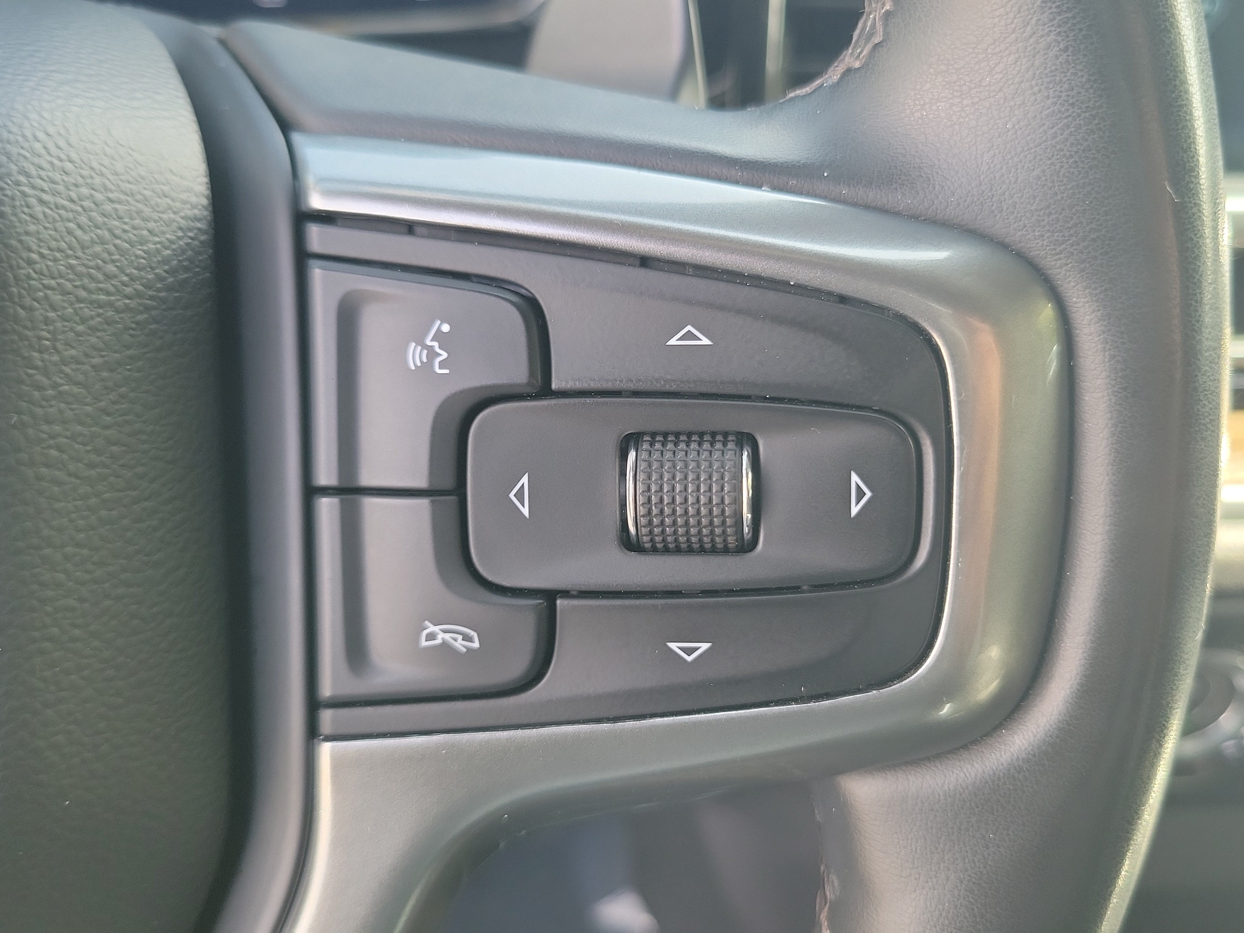 2023 Chevrolet Silverado 1500 LT Trail Boss 4WD Diesel