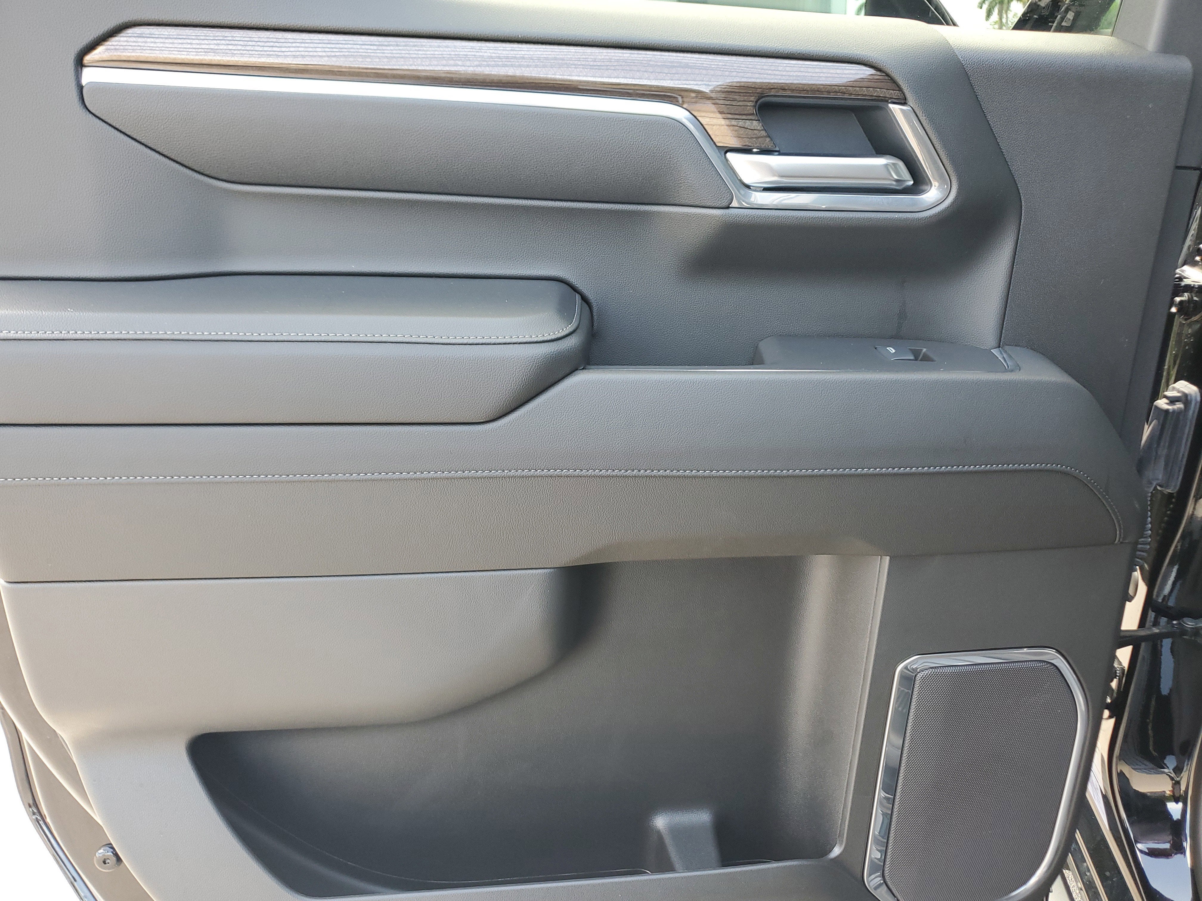 2025 Chevrolet Silverado 1500 LT Trail Boss 4WD