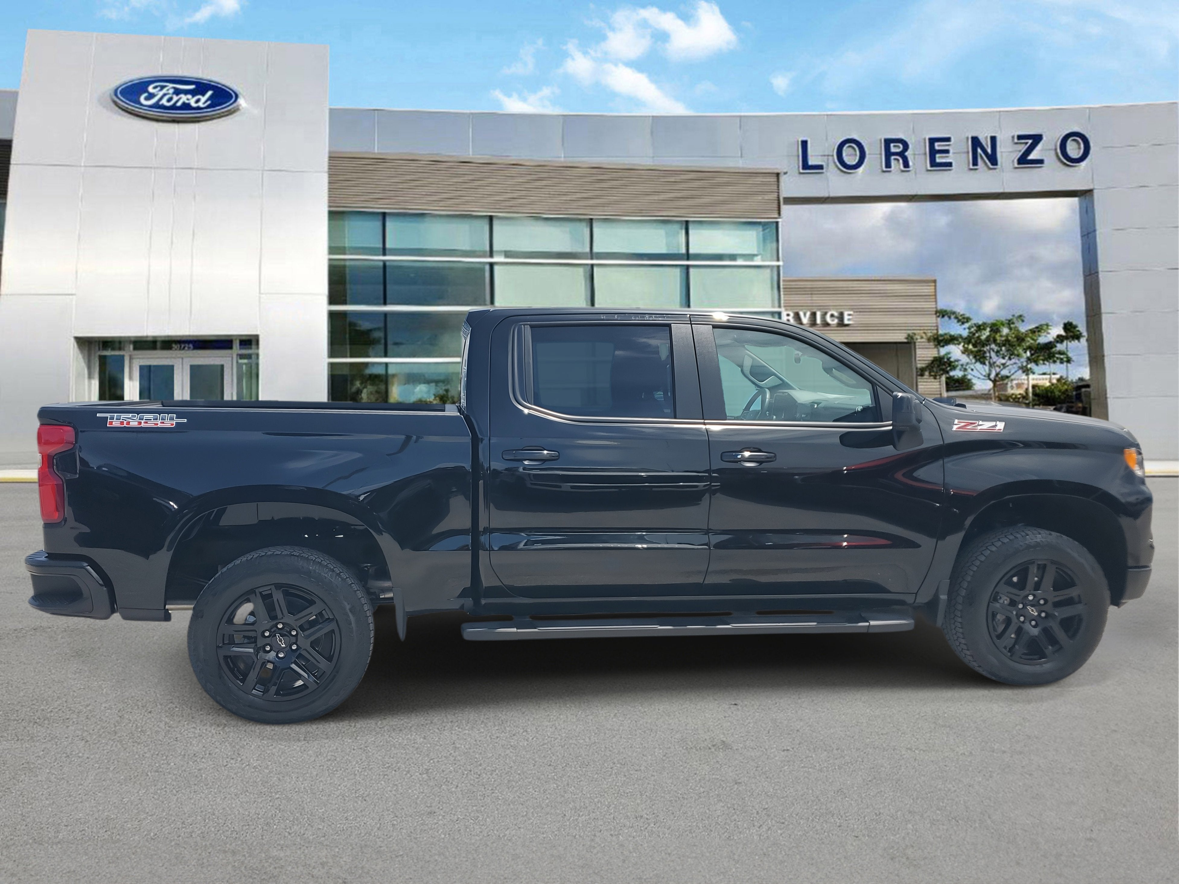 2025 Chevrolet Silverado 1500 LT Trail Boss 4WD