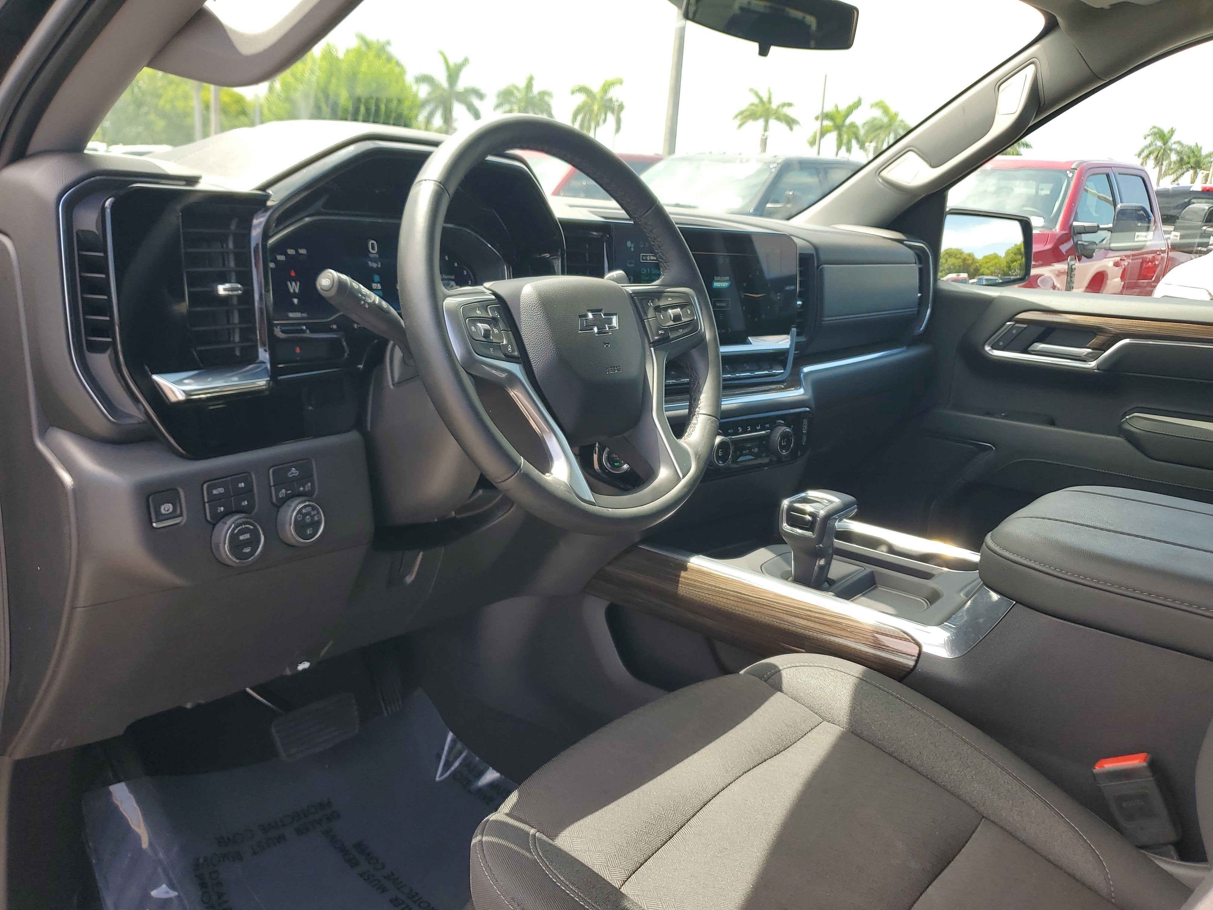 2025 Chevrolet Silverado 1500 LT Trail Boss 4WD