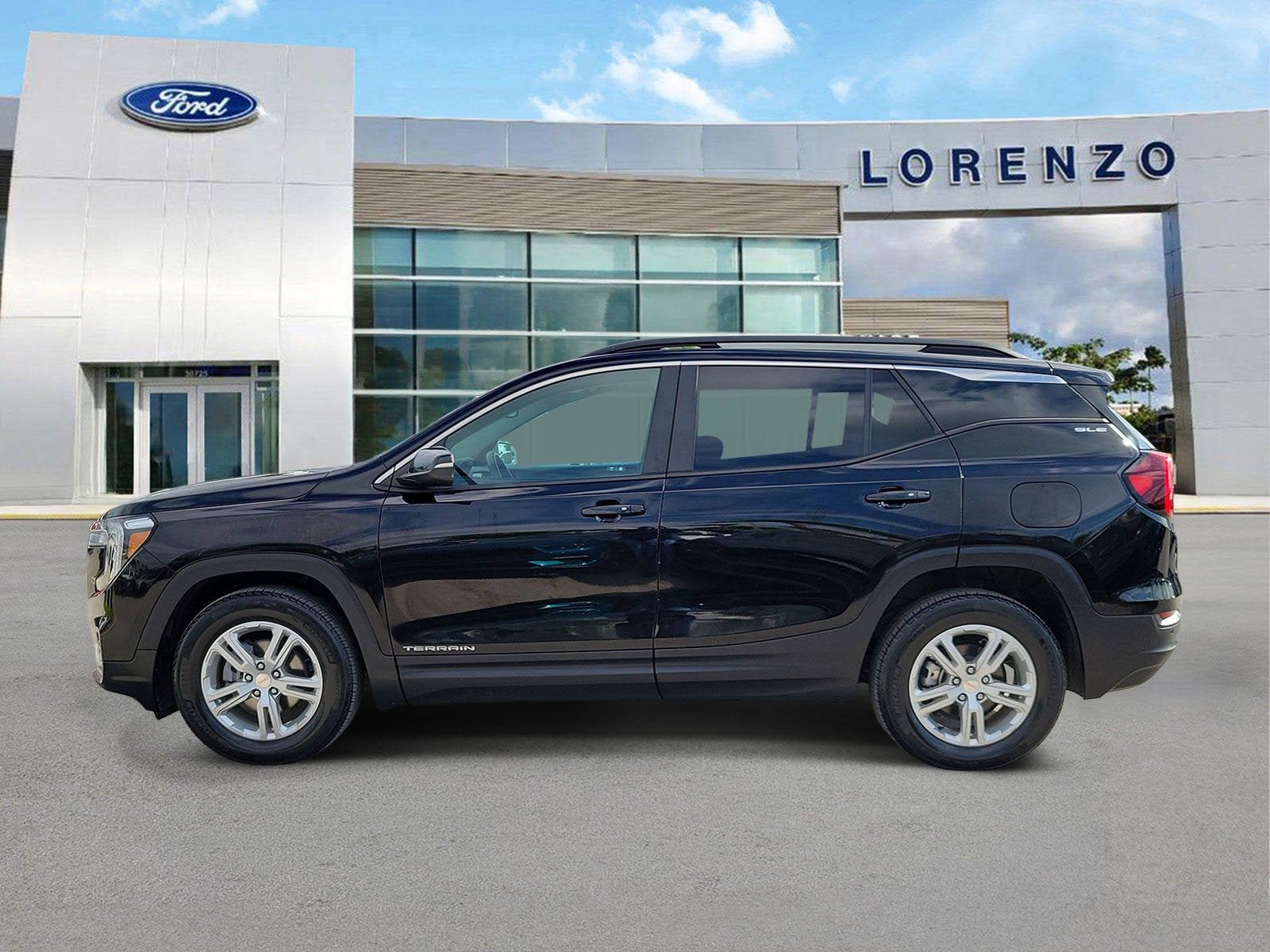2023 GMC Terrain SLE