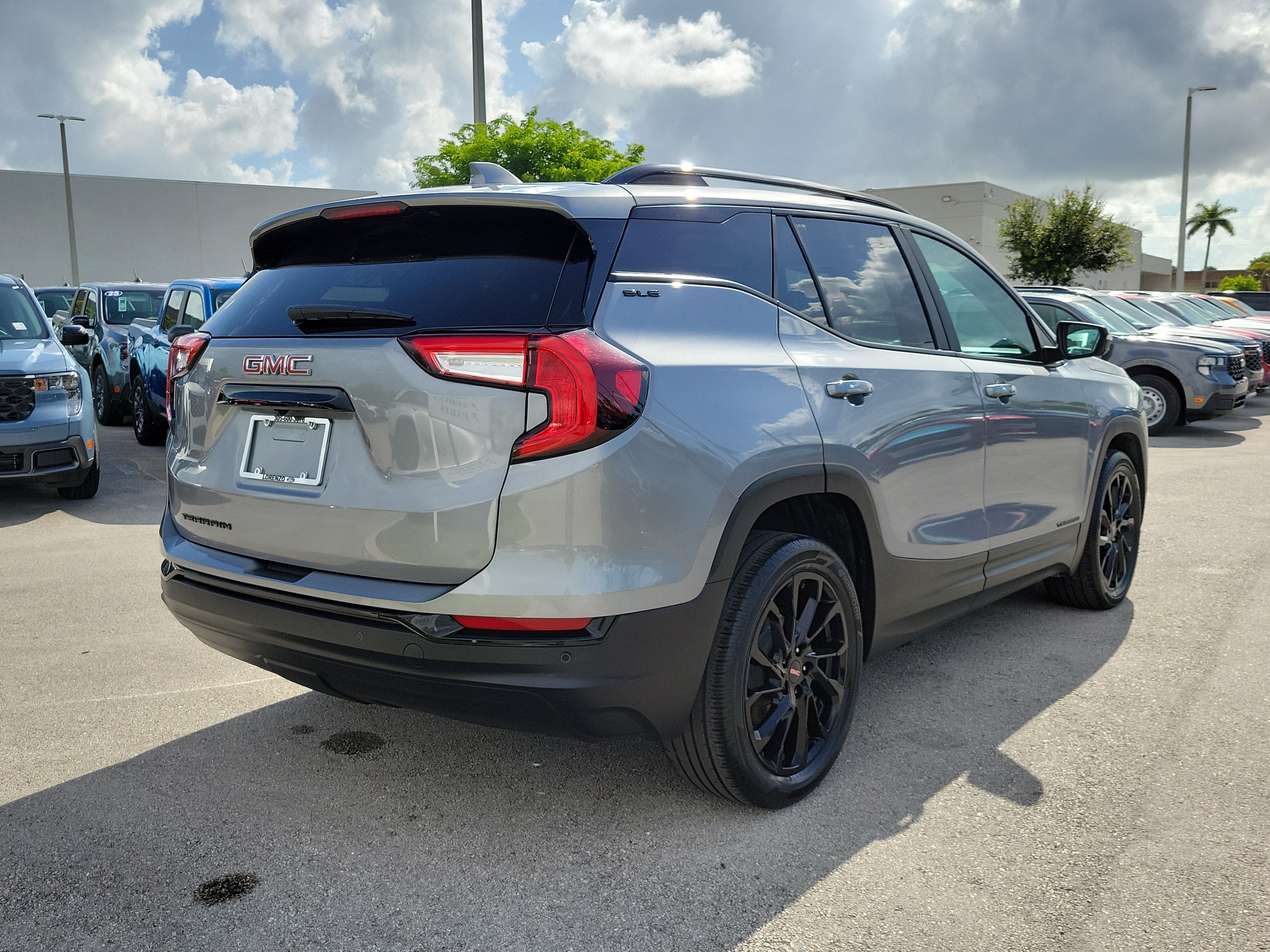 2024 GMC Terrain SLE