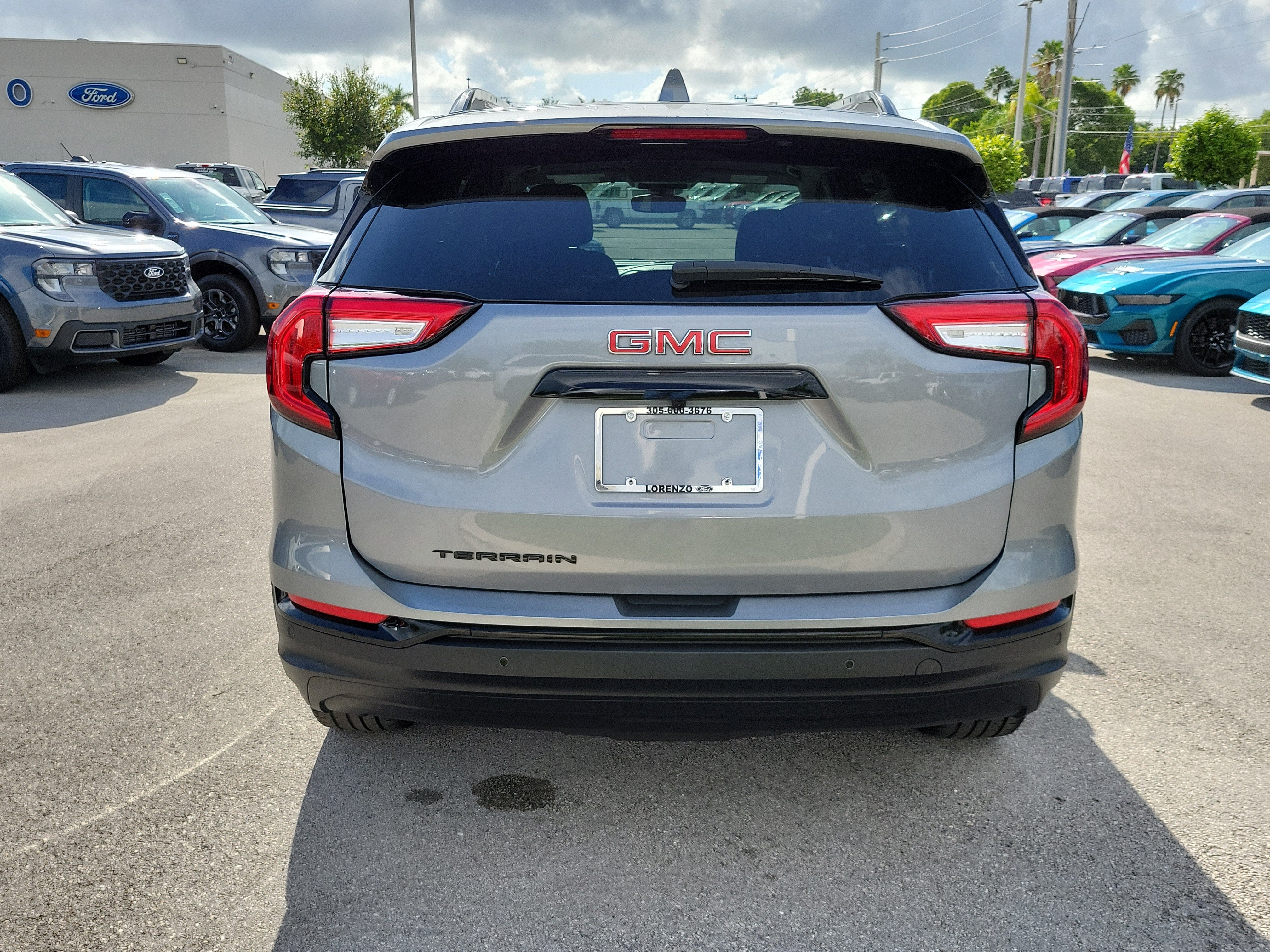 2024 GMC Terrain SLE