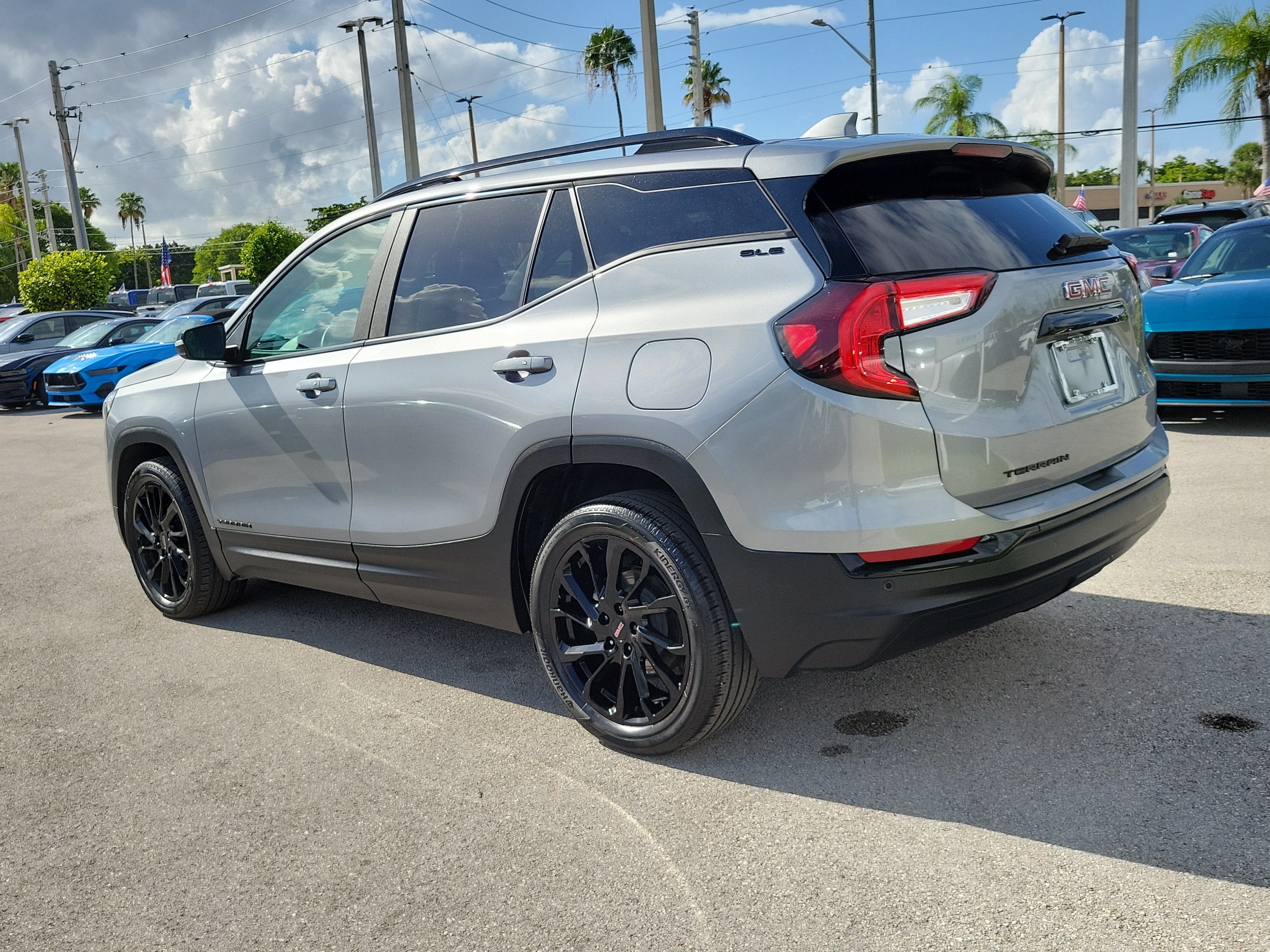 2024 GMC Terrain SLE