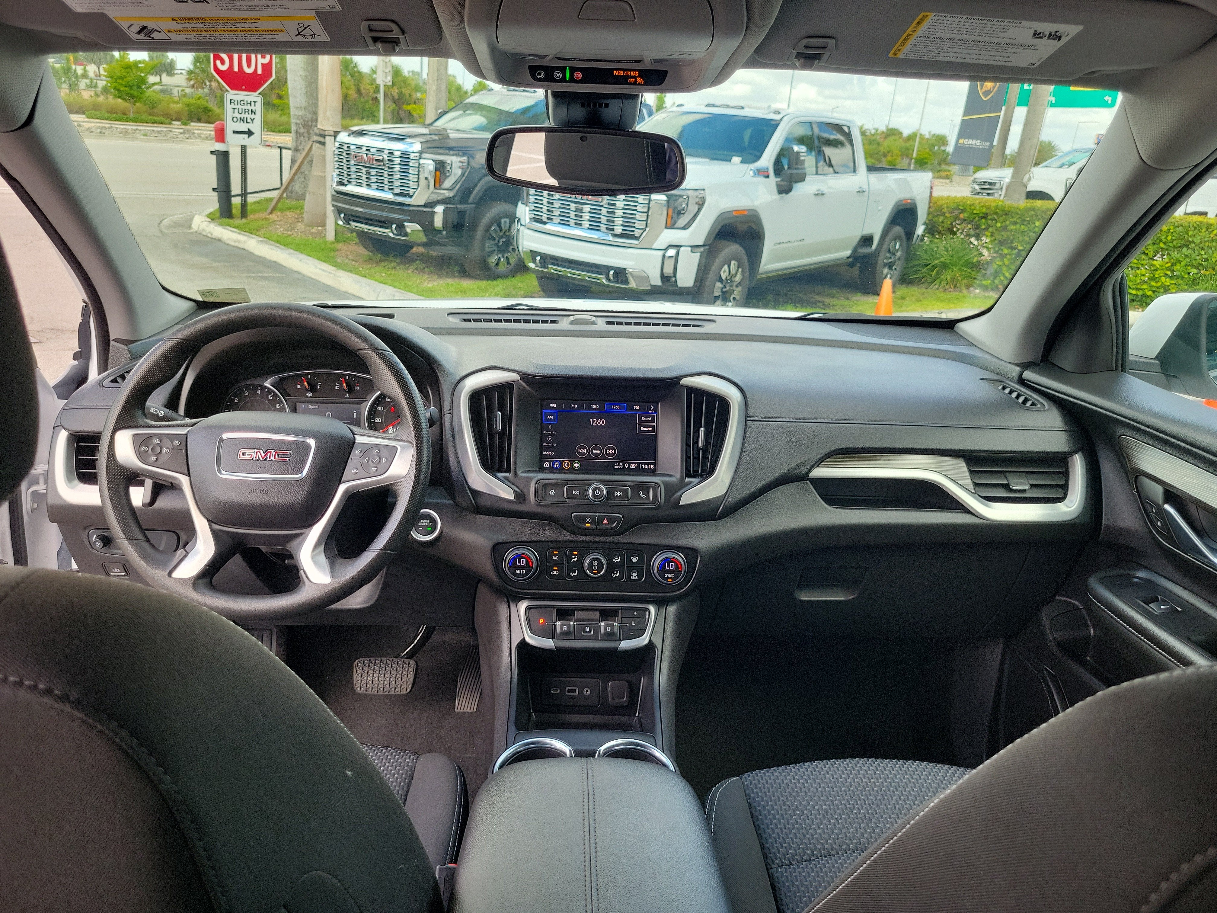 2024 GMC Terrain SLE