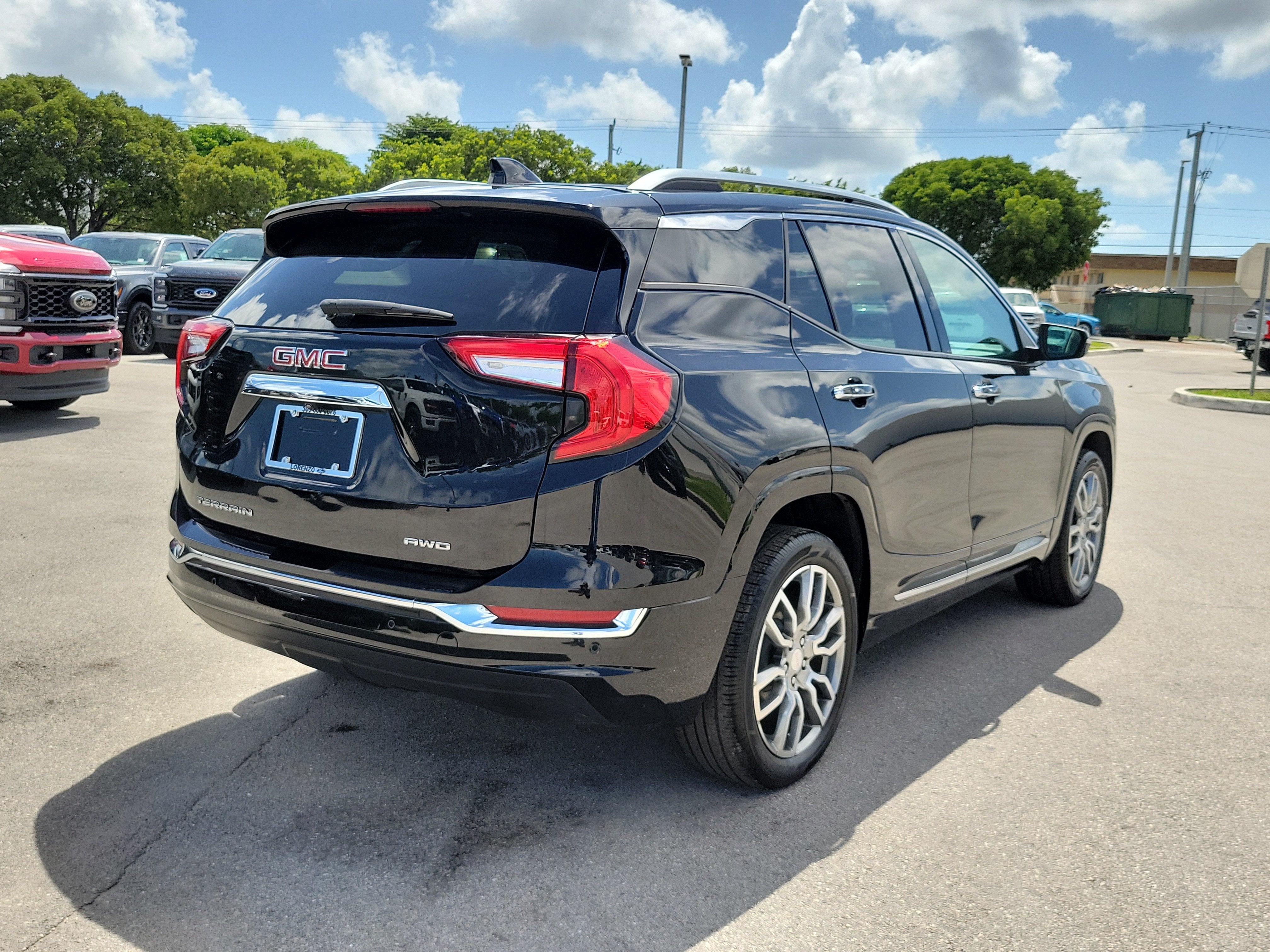 2023 GMC Terrain Denali