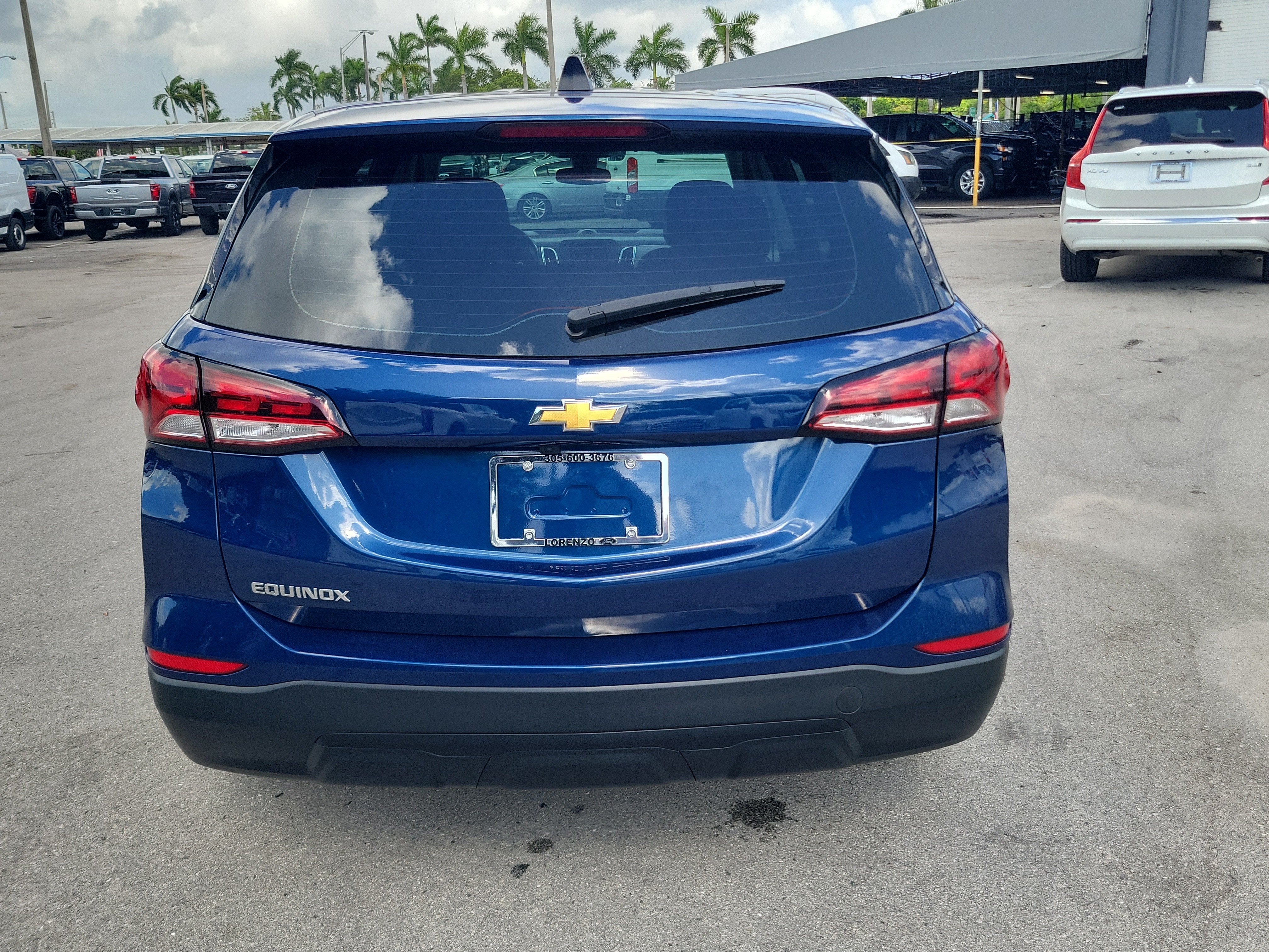 2023 Chevrolet Equinox LS