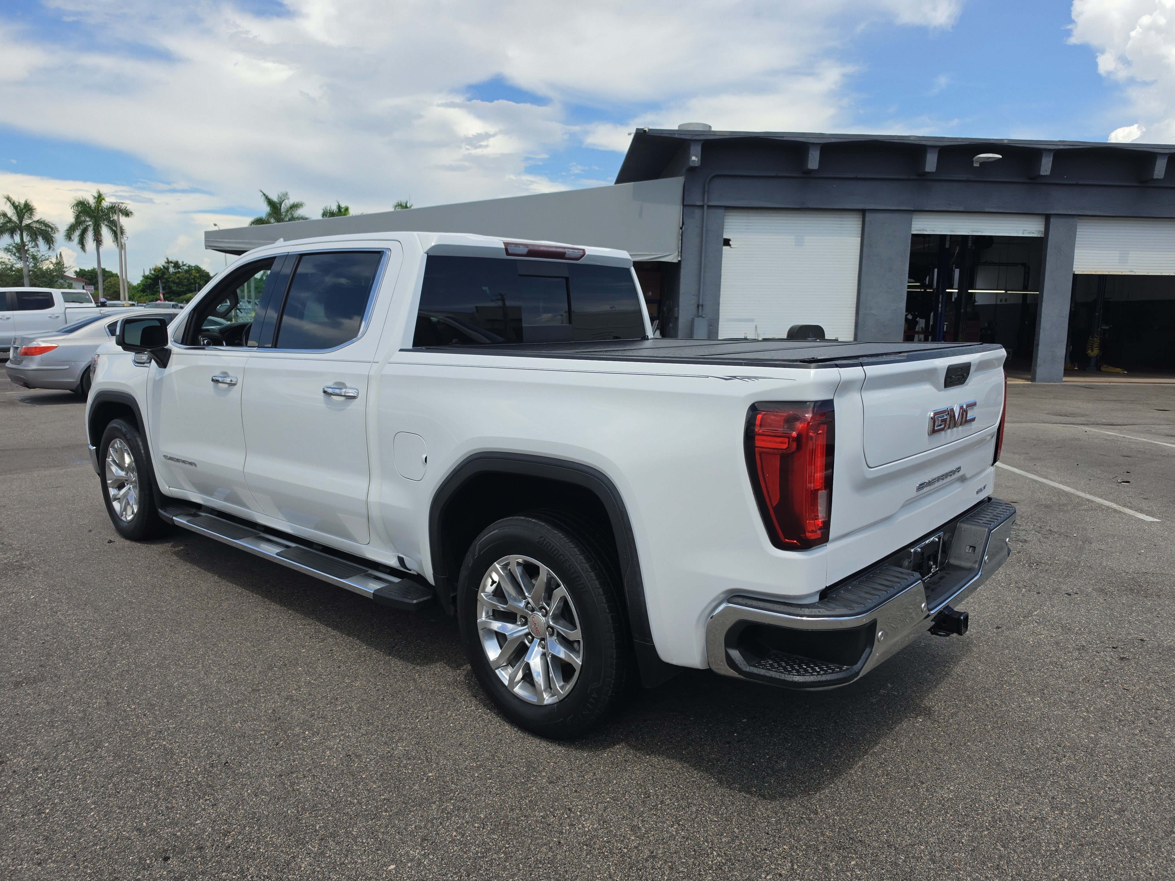 2020 GMC Sierra 1500 SLT