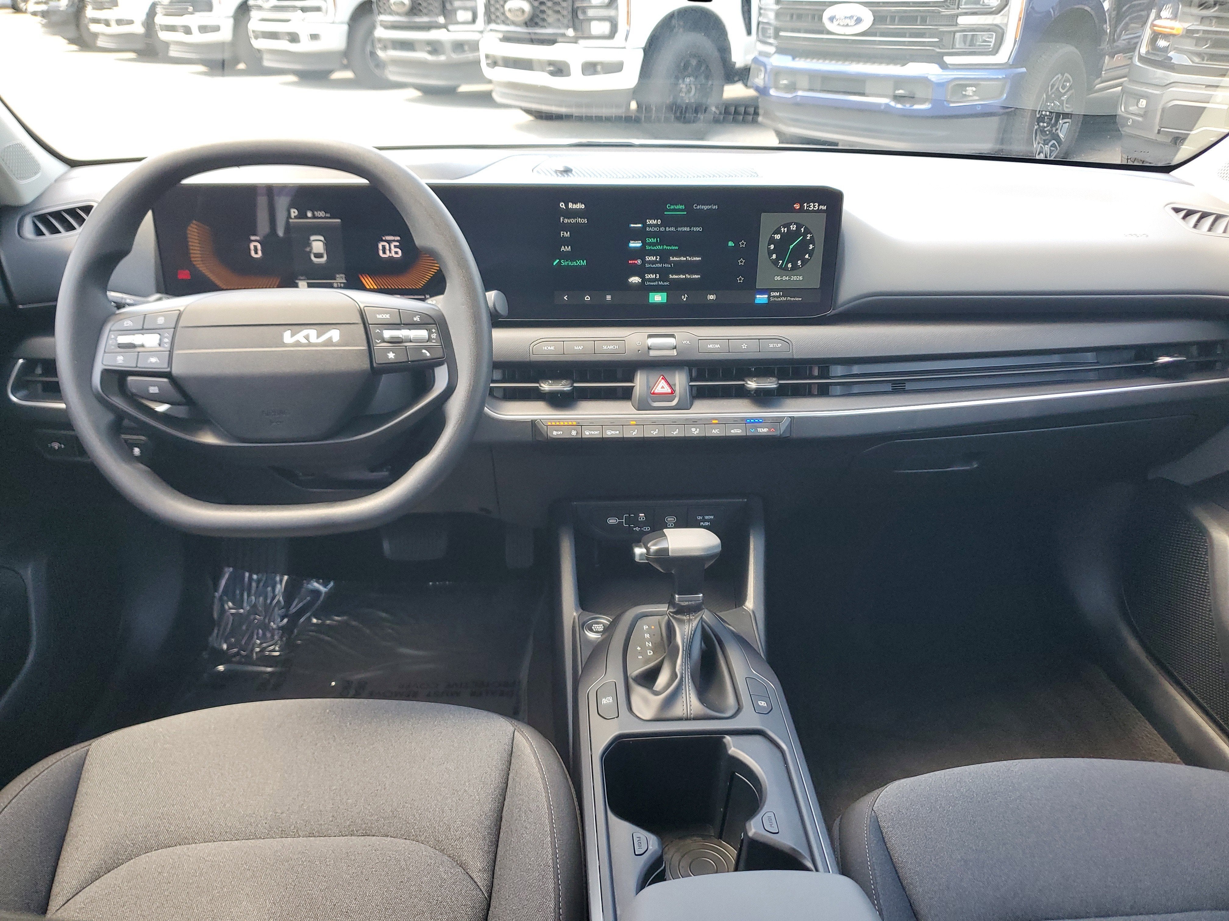 2025 Kia K4 LXS