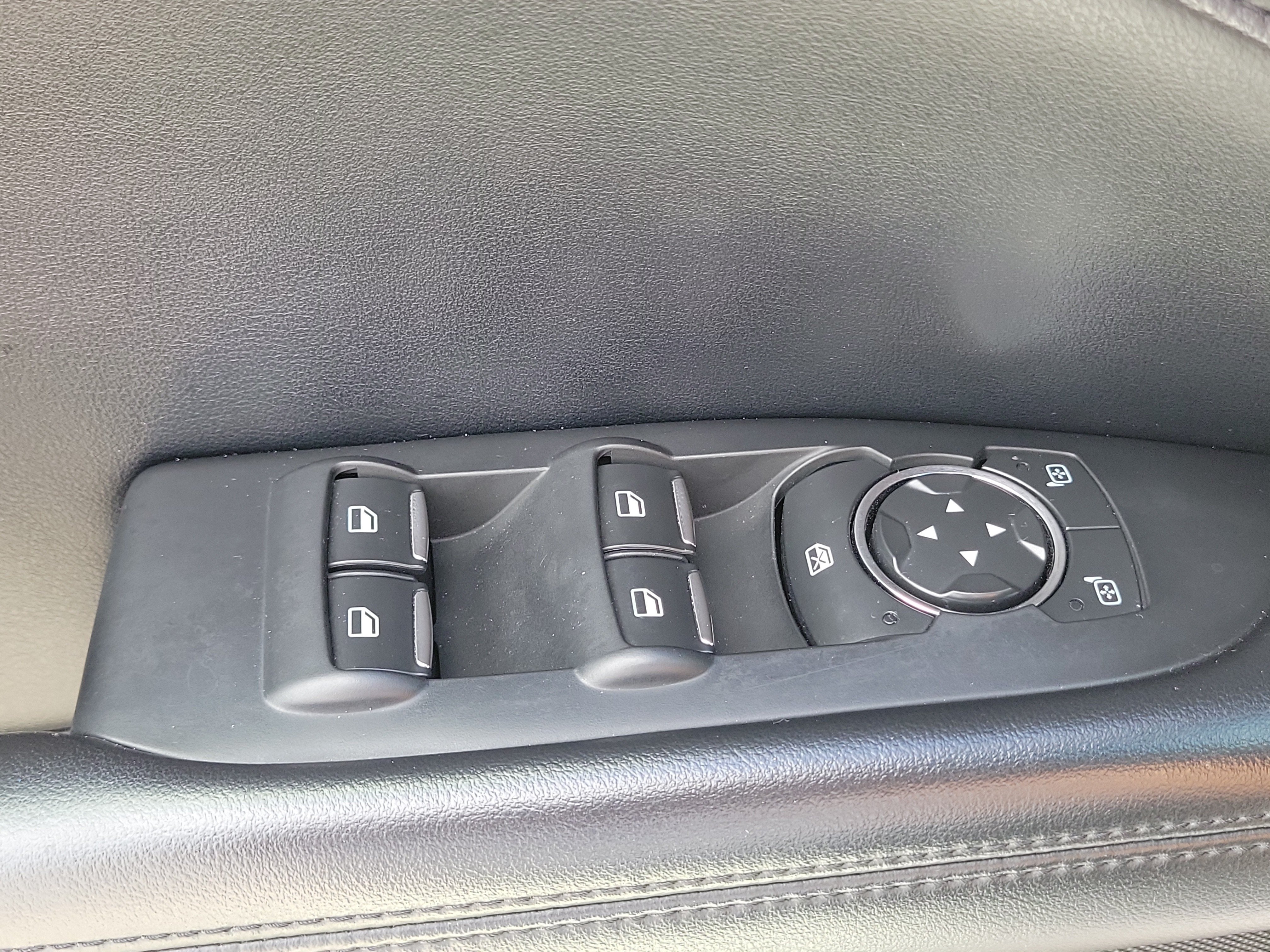 2020 Lincoln MKZ Standard