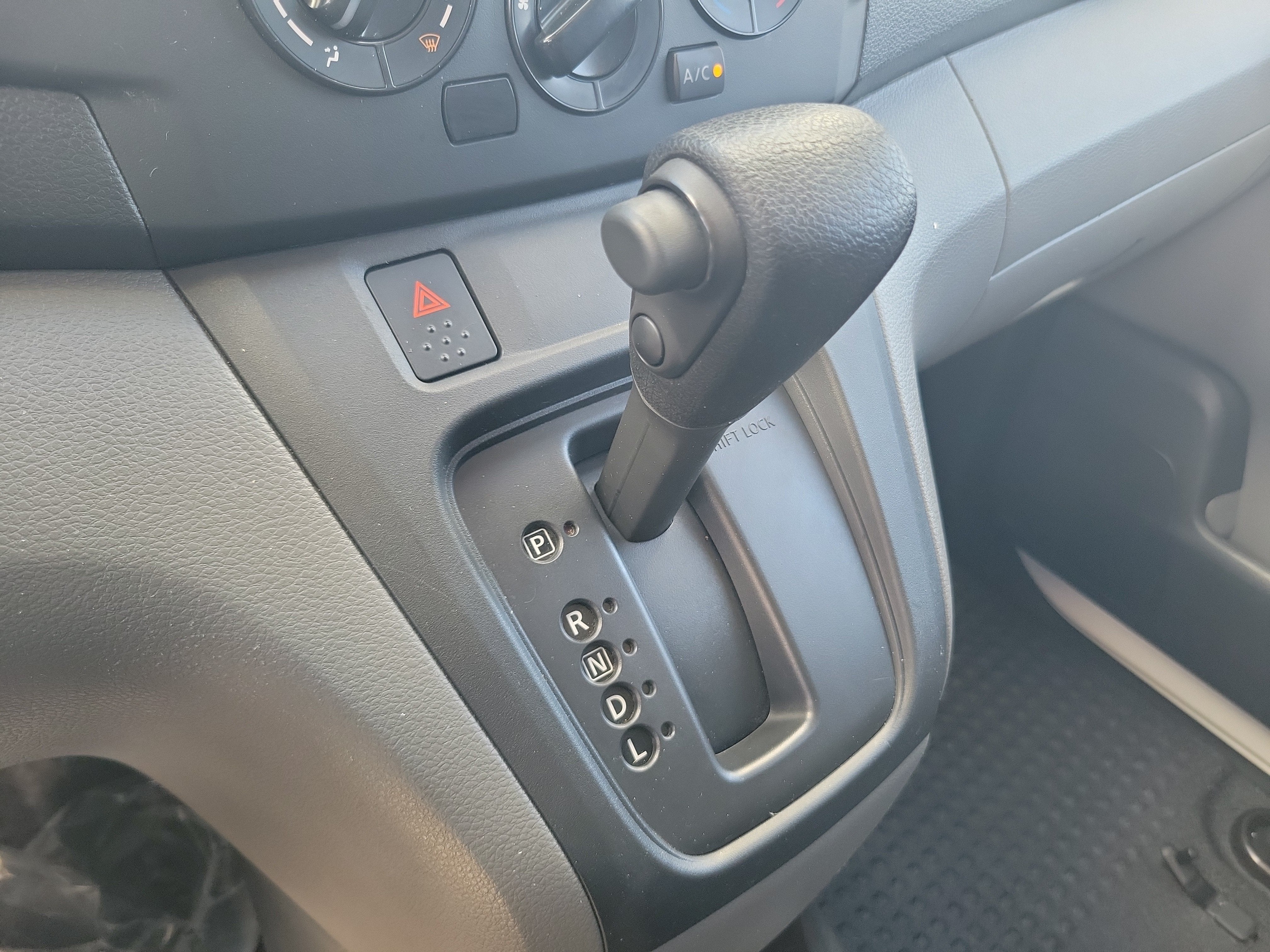 2020 Nissan NV200 Compact Cargo S