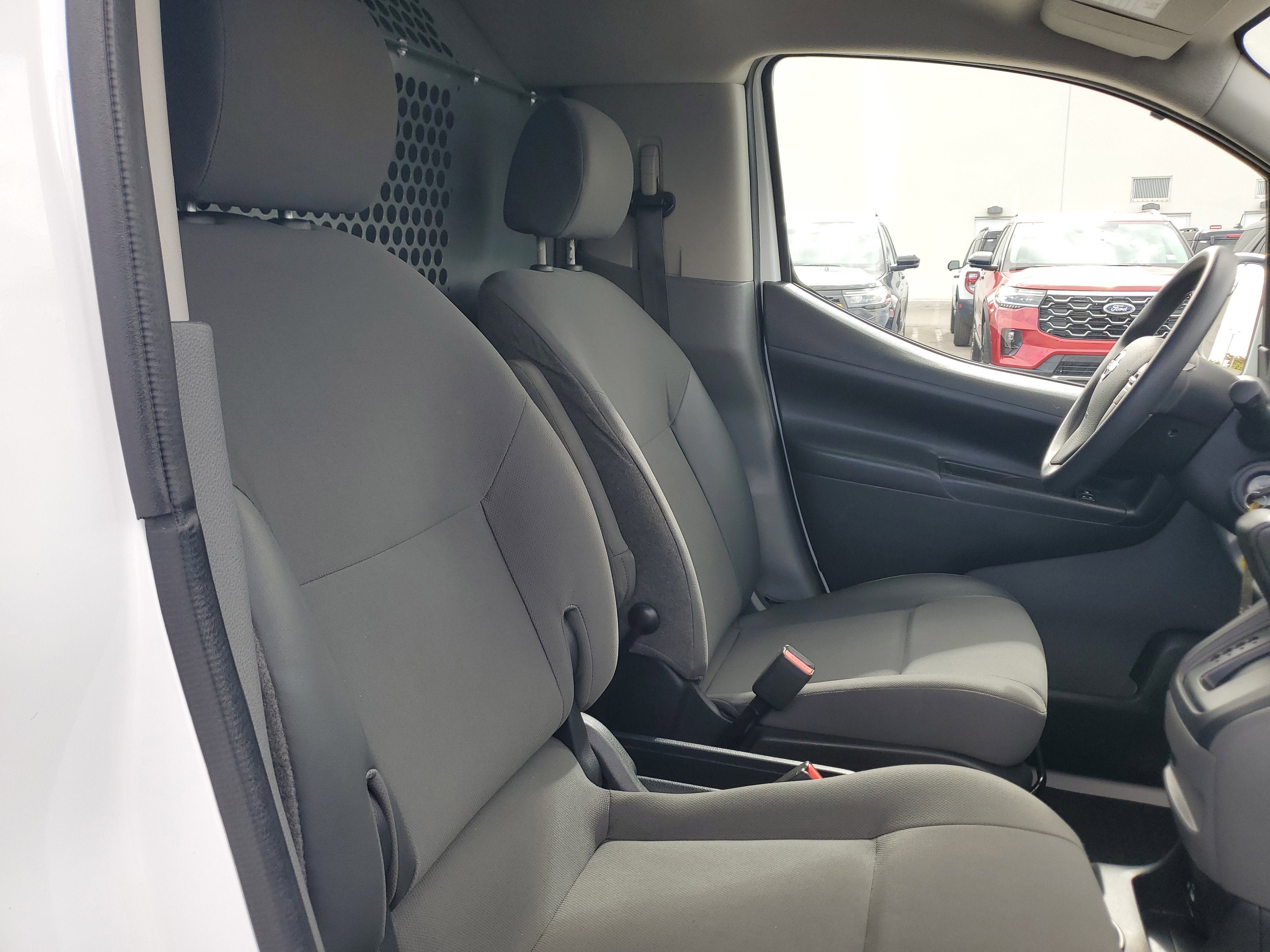 2021 Nissan NV200 Compact Cargo SV