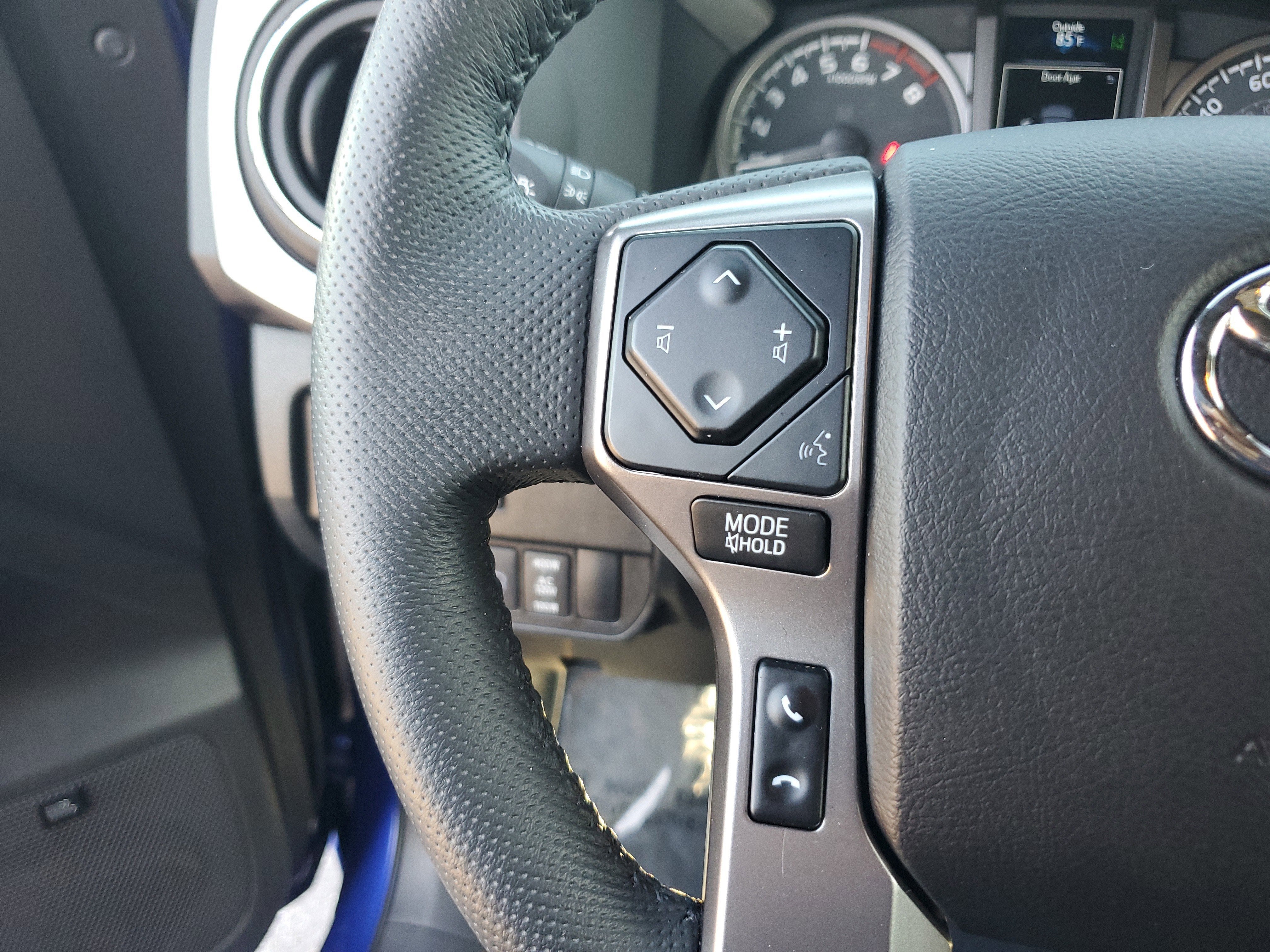 2022 Toyota Tacoma 2WD Limited