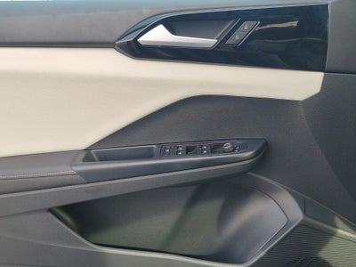 2025 Volkswagen Taos S