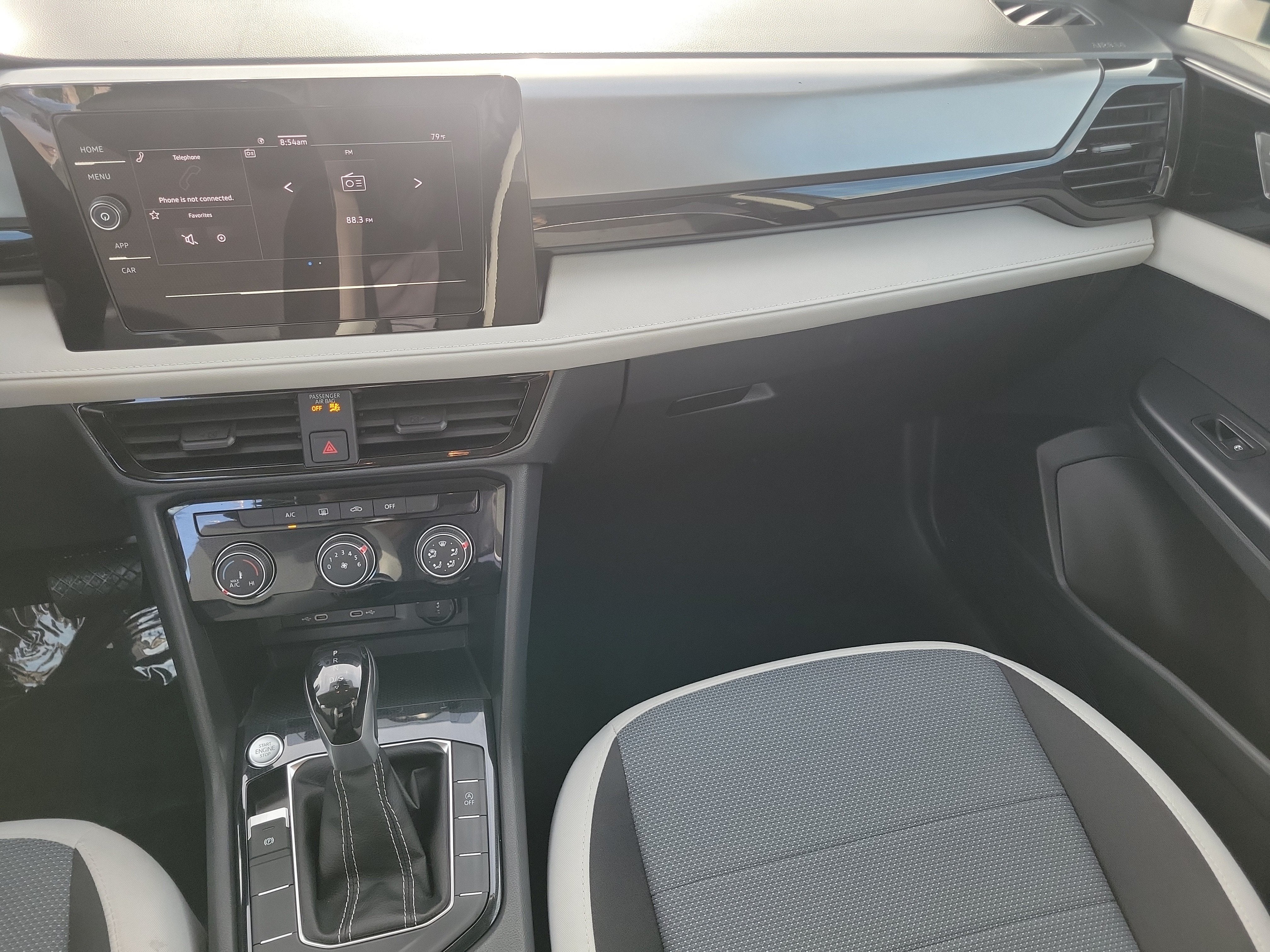 2025 Volkswagen Taos S