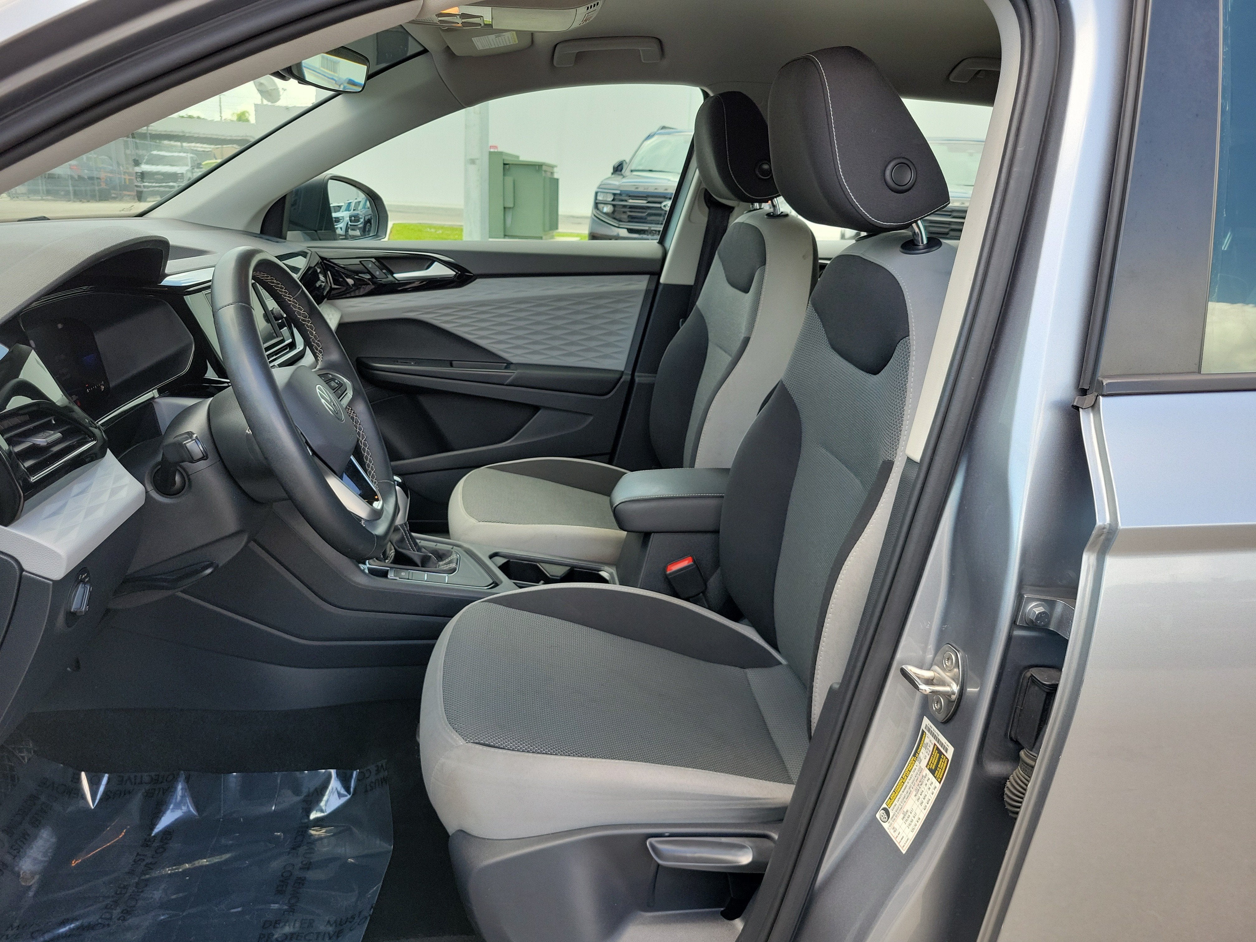 2023 Volkswagen Taos S