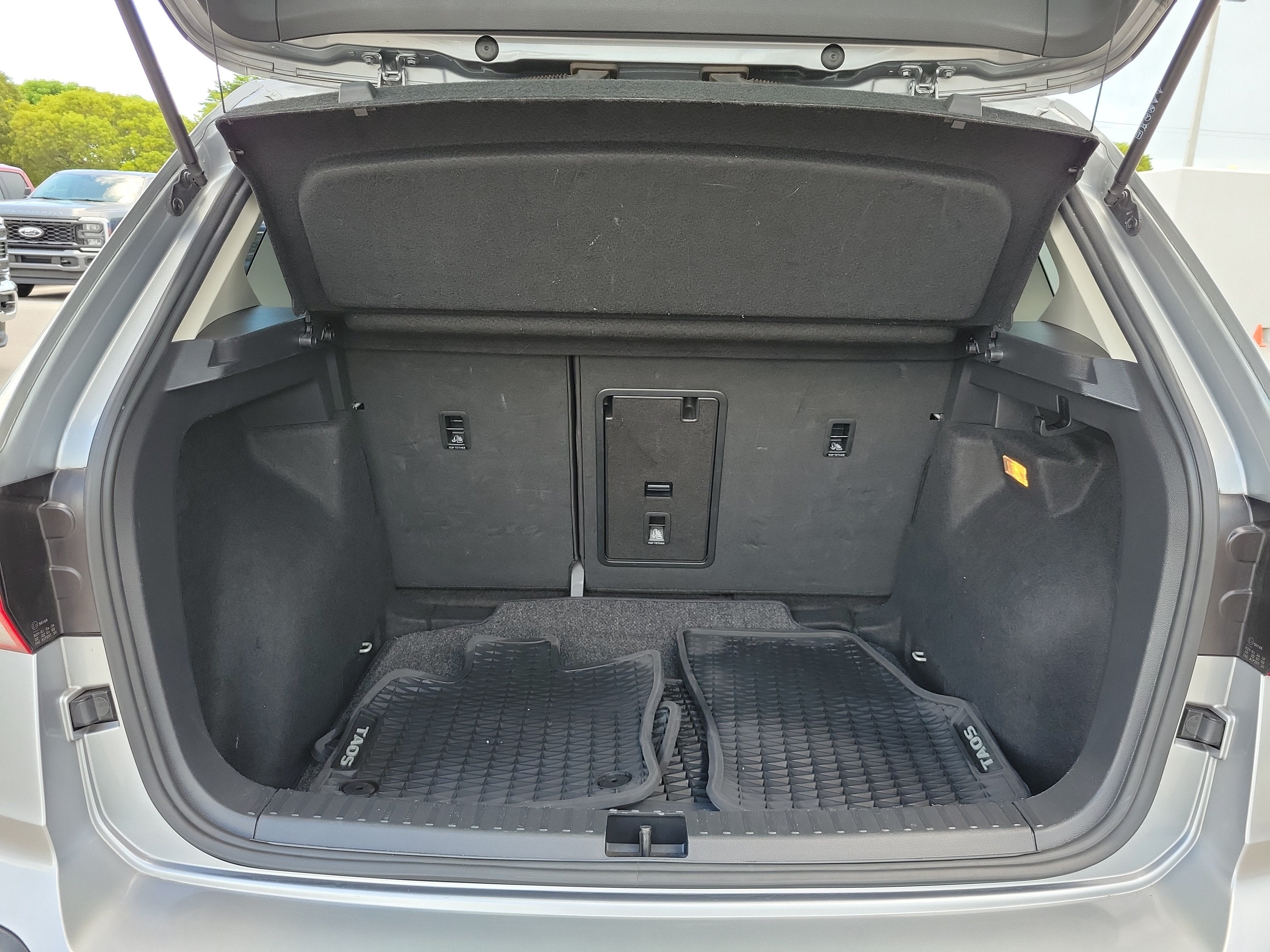 2023 Volkswagen Taos S