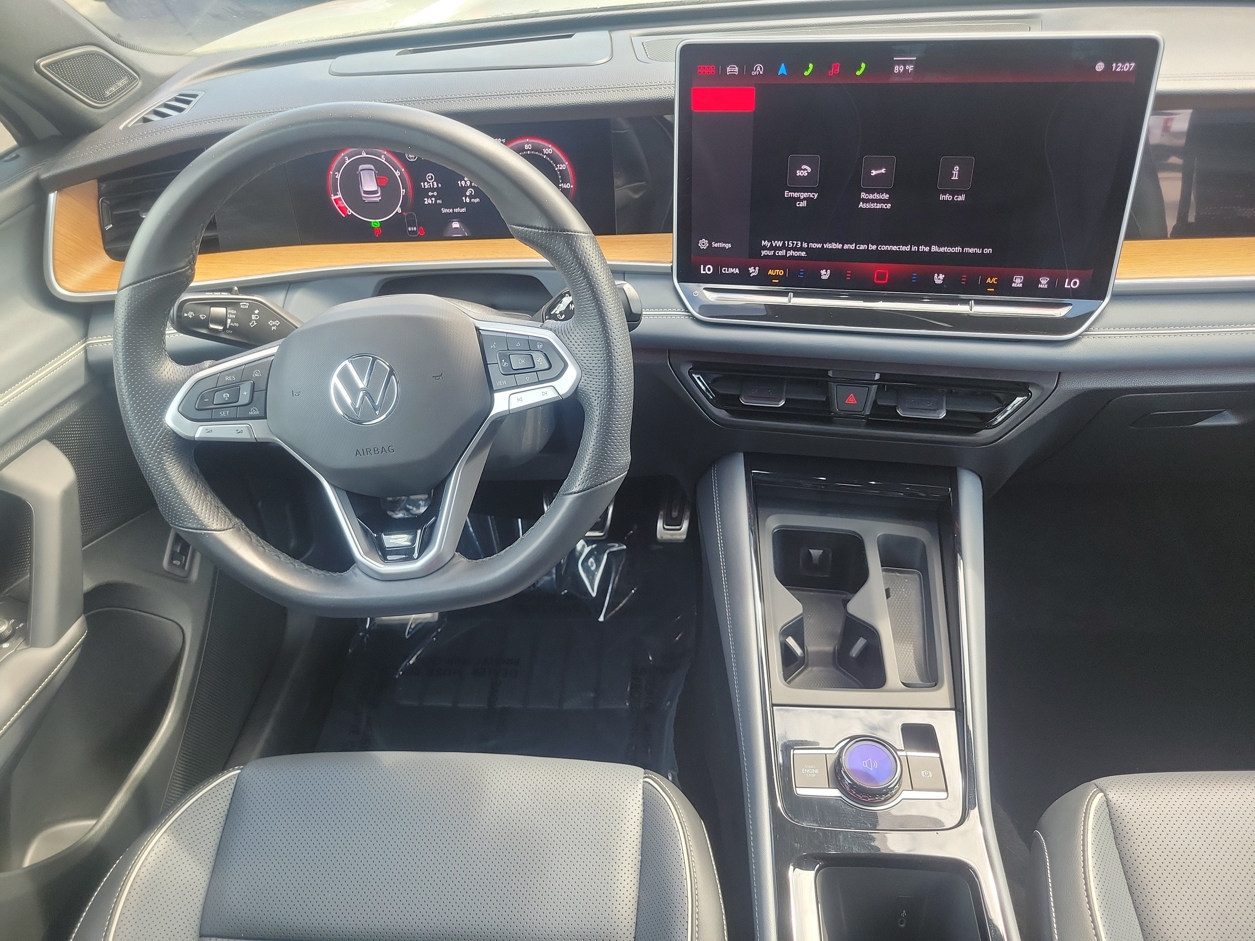2025 Volkswagen Tiguan SEL R-Line