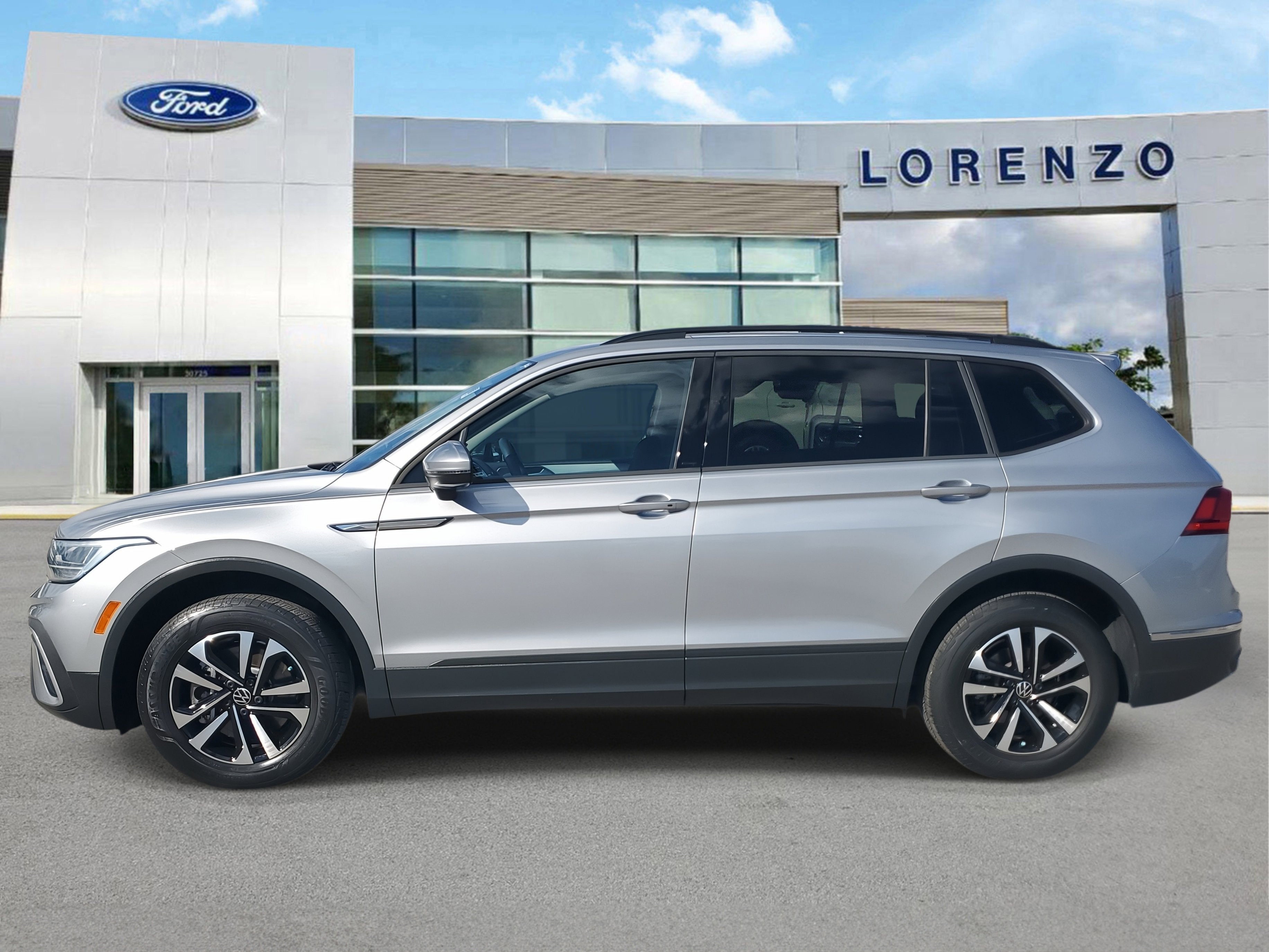 2023 Volkswagen Tiguan S