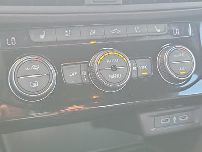 2024 Volkswagen Jetta GLI Autobahn