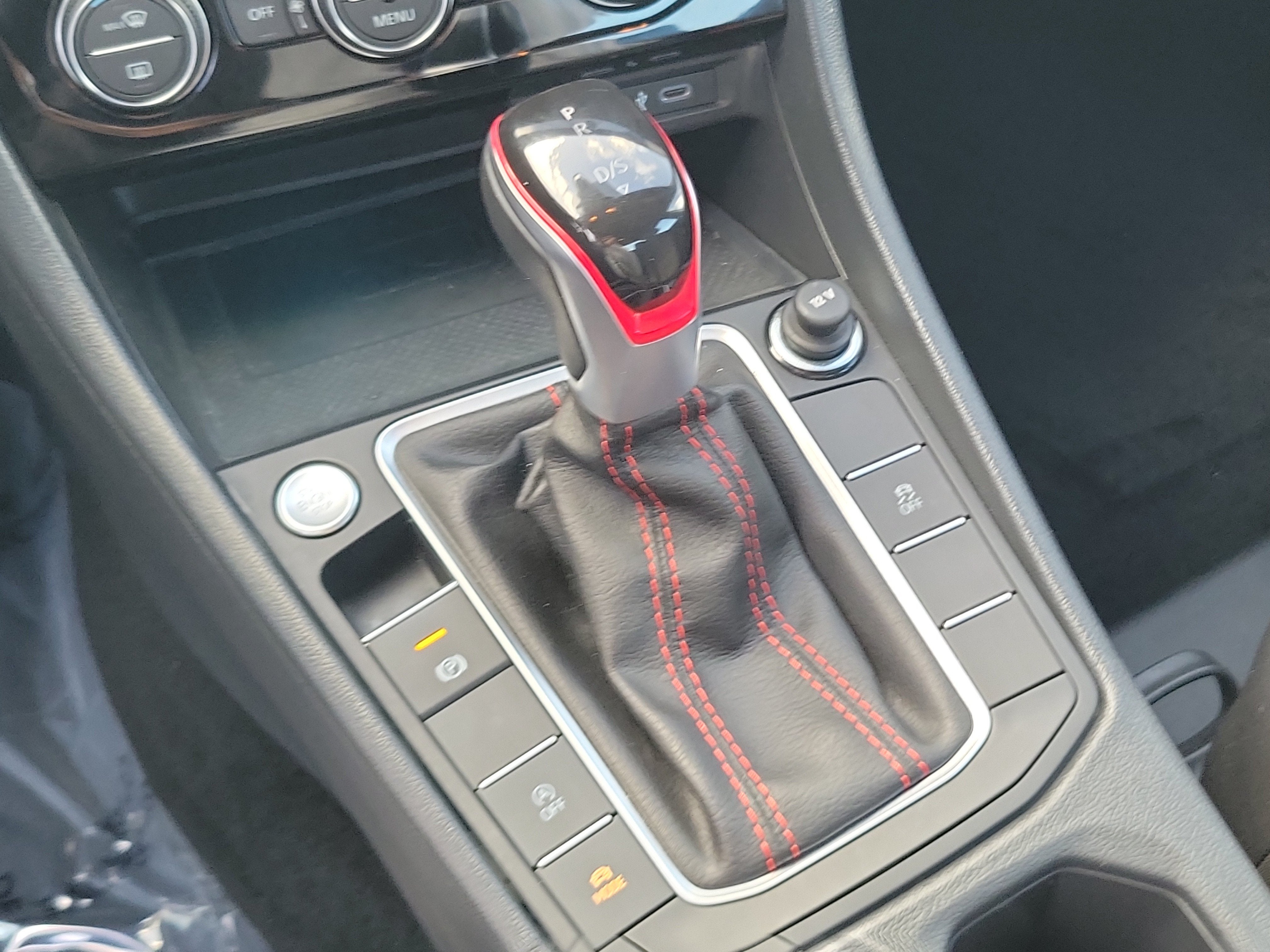 2024 Volkswagen Jetta GLI Autobahn