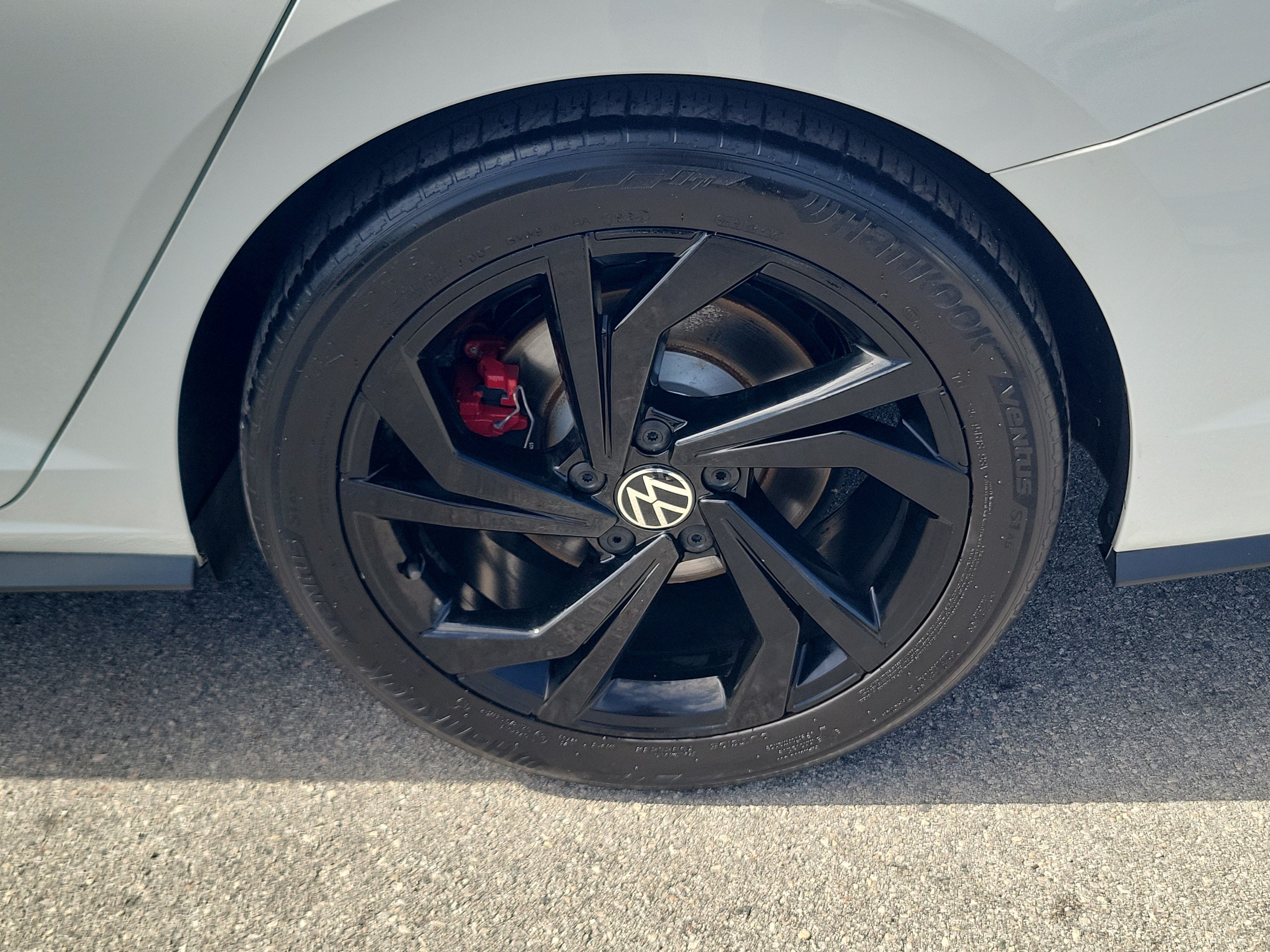 2024 Volkswagen Jetta GLI Autobahn