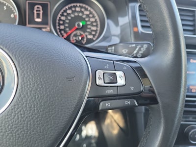 2020 Volkswagen Golf TSI