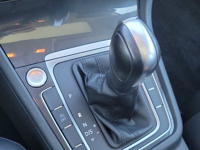 2020 Volkswagen Golf TSI
